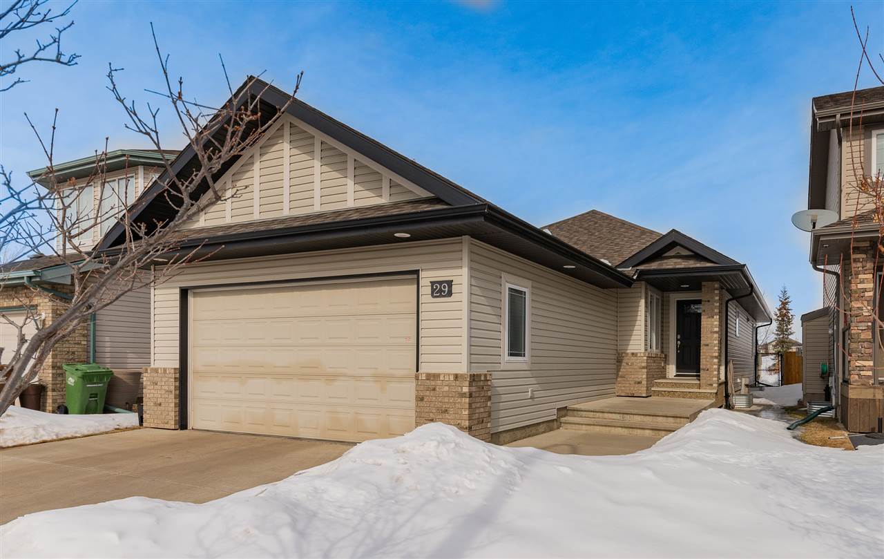 29 Napoleon Crescent, St. Albert, Alberta, T8N 1C8