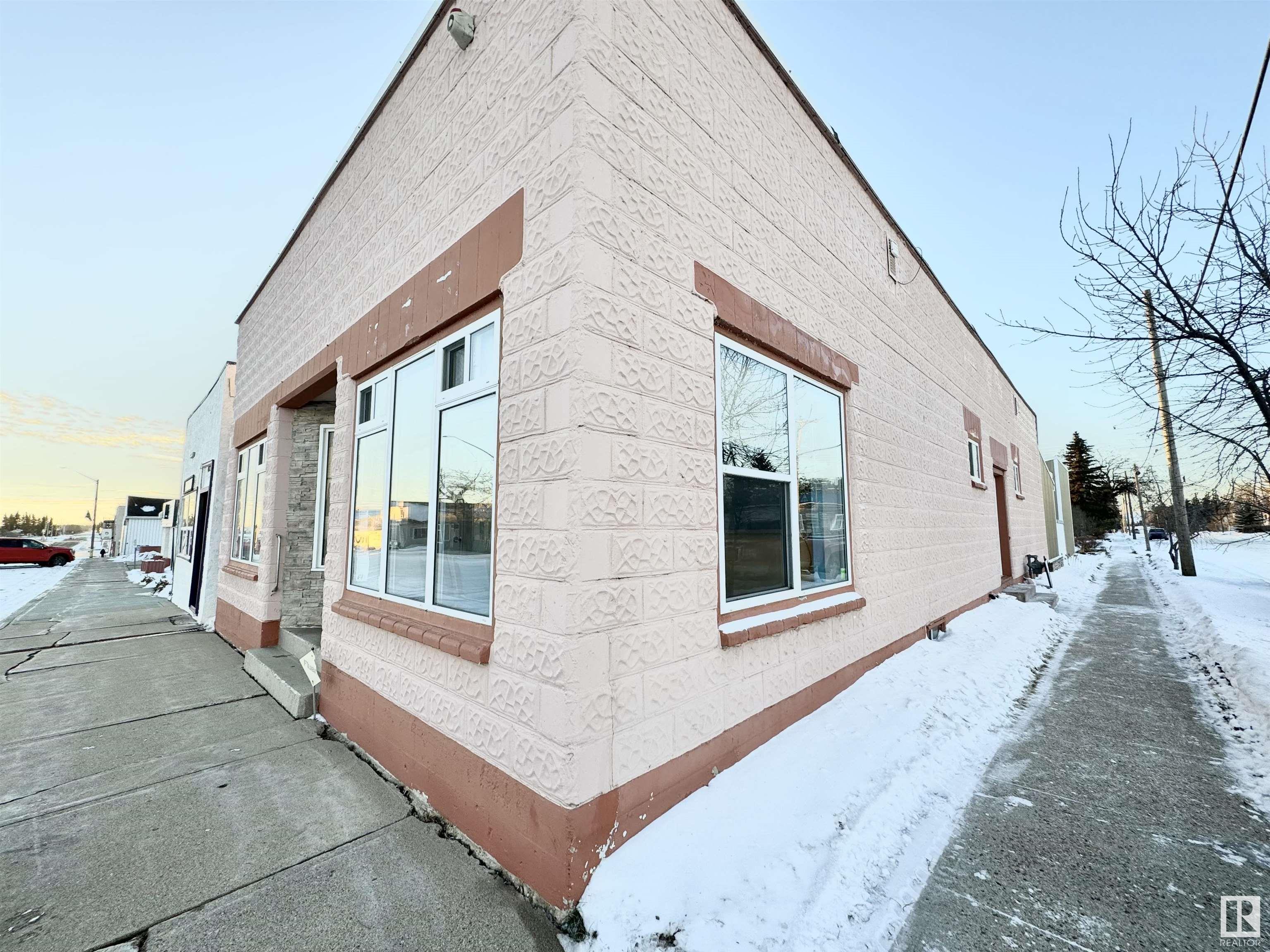 4924 50 Street, Holden, Alberta, T0B 2C0