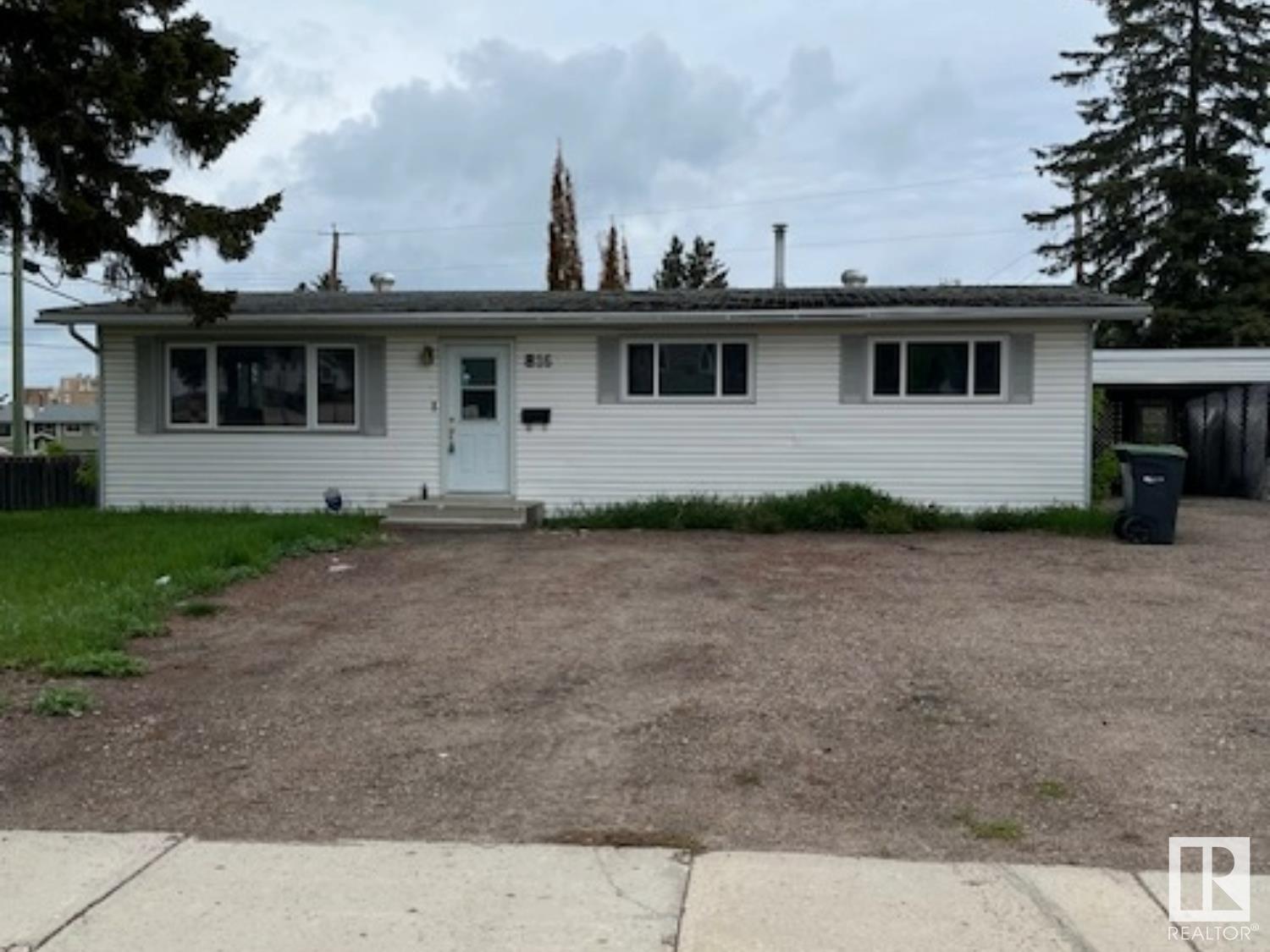 816 12 Avenue, Cold Lake, Alberta, T9M 1J1