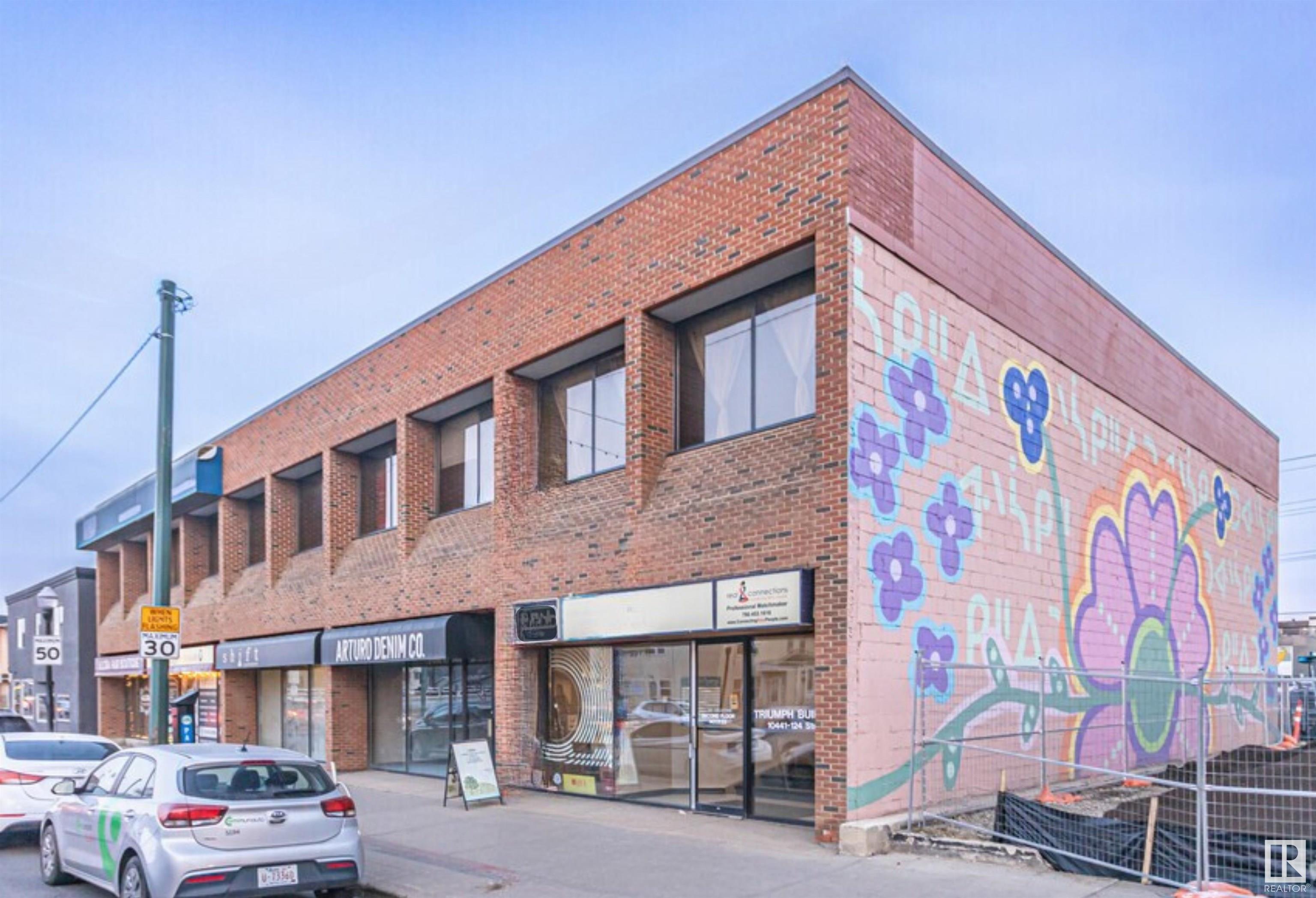 202 10441 124 Street, Edmonton, Alberta, T5N 1R7