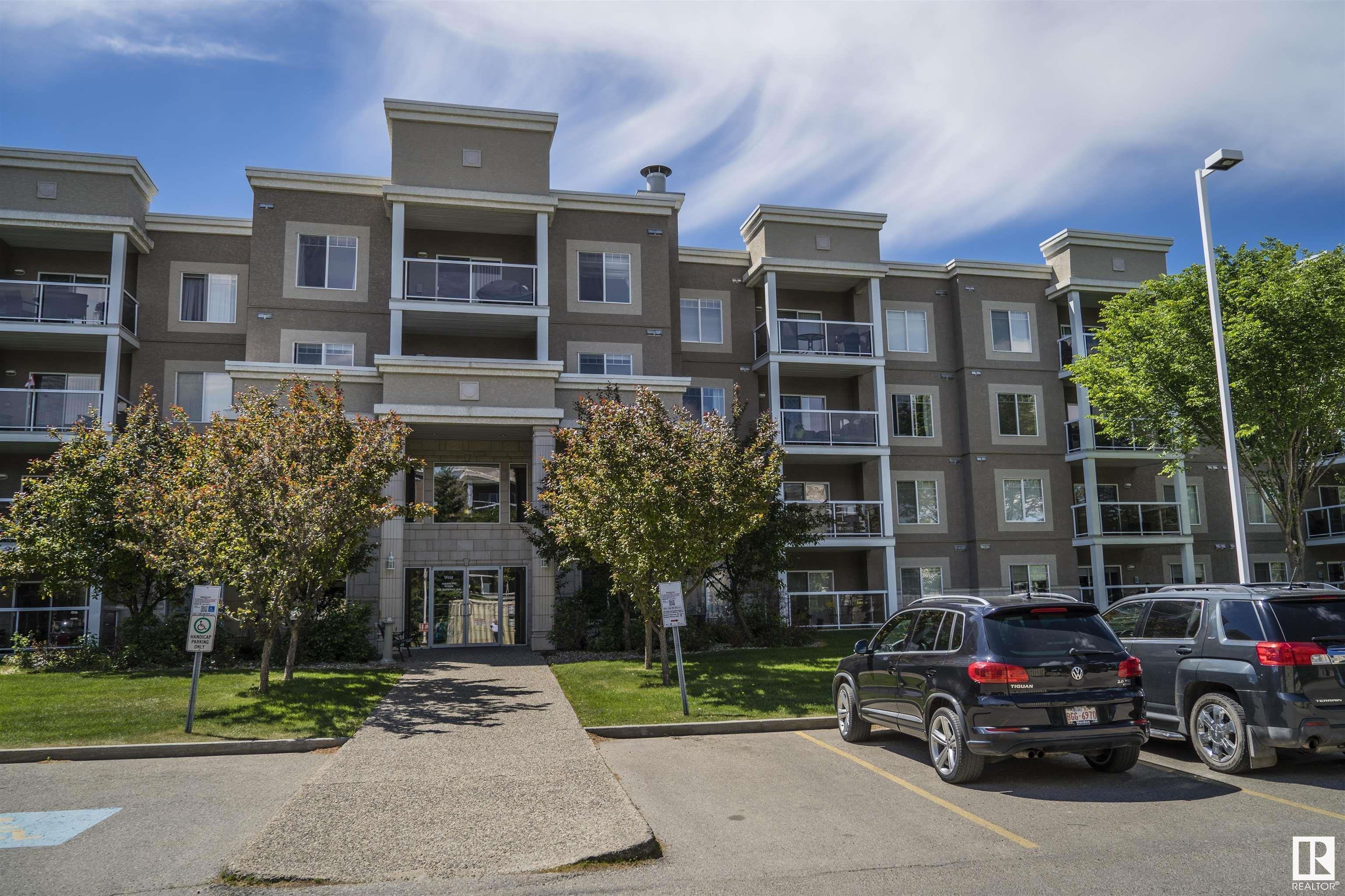 145 78b Mckenney Avenue, St. Albert, Alberta, T8N 7K3
