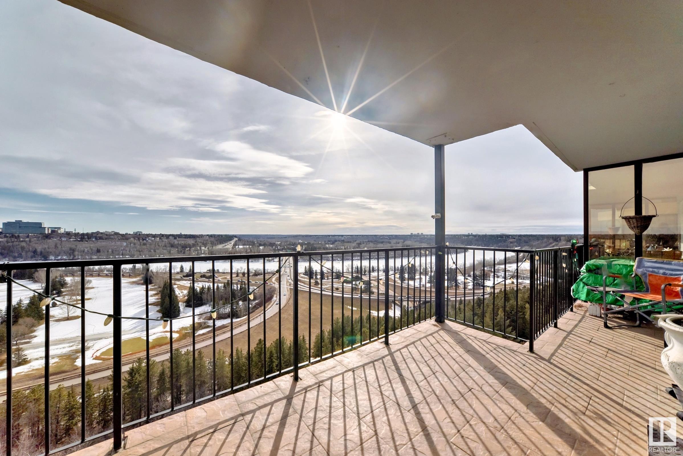 801 12331 Jasper Avenue, Edmonton, Alberta, T5N 3K6