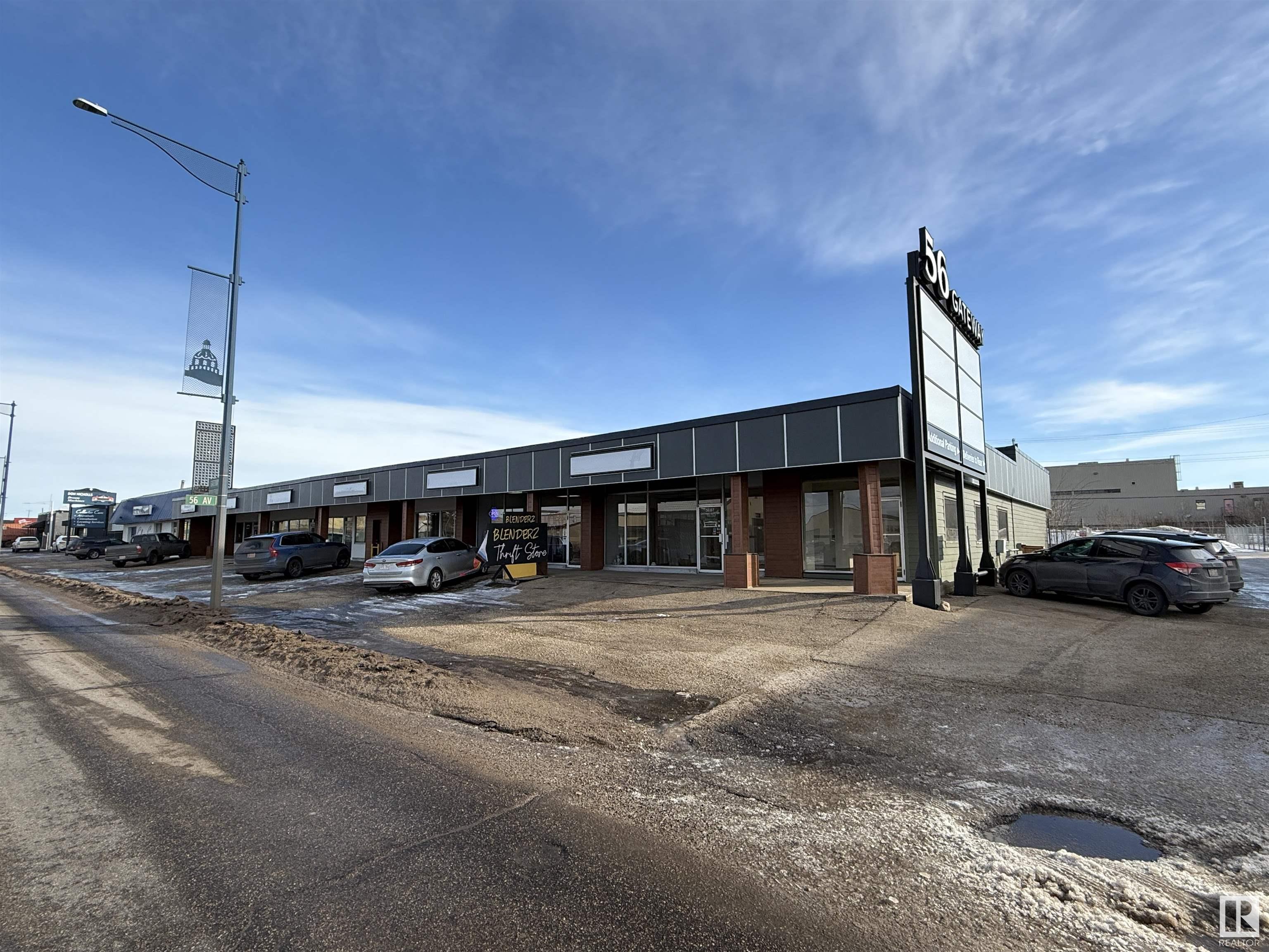 5607 Gateway Boulevard, Edmonton, Alberta, T6H 2H3