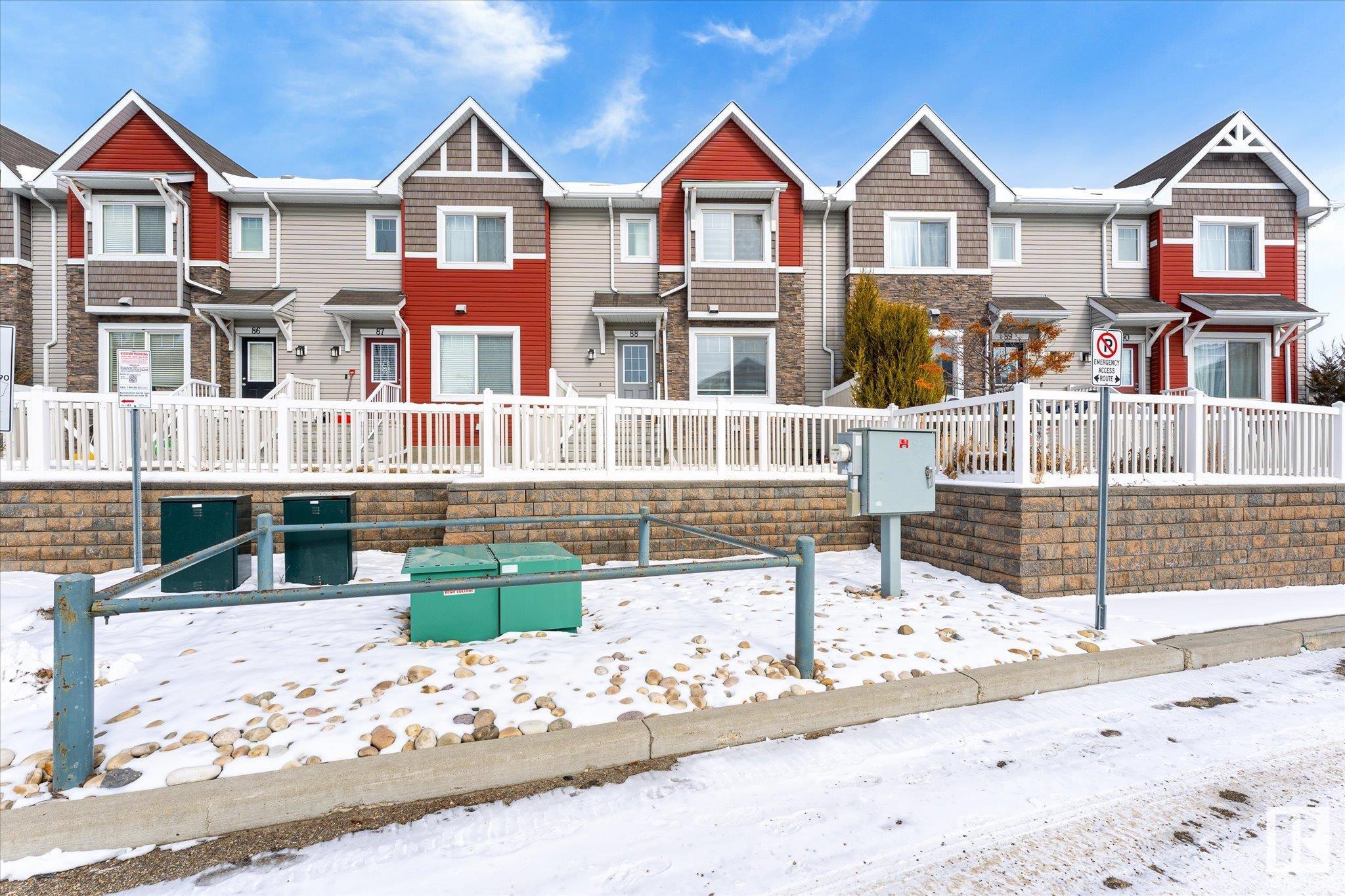 88 655 Tamarack Road, Edmonton, Alberta, T6T 0N4