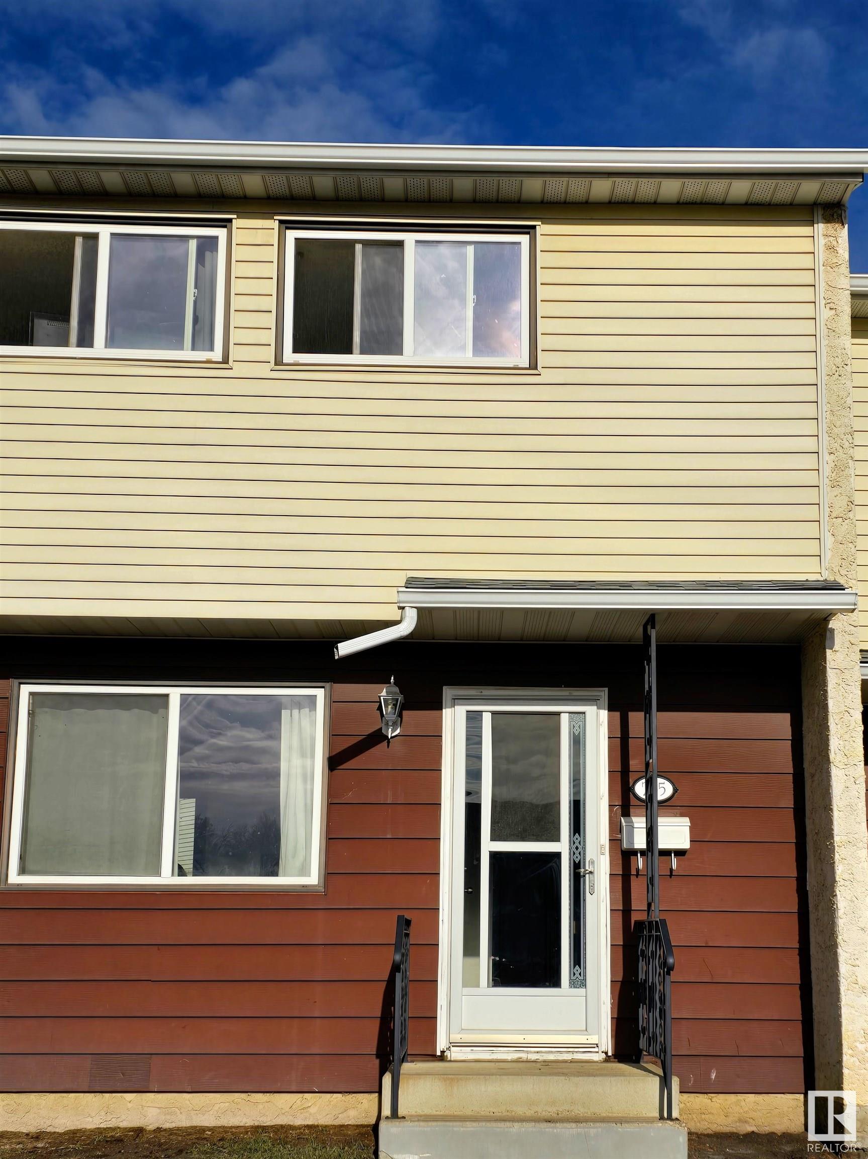 235 Harrison Drive, Edmonton, Alberta, T5A 2X5