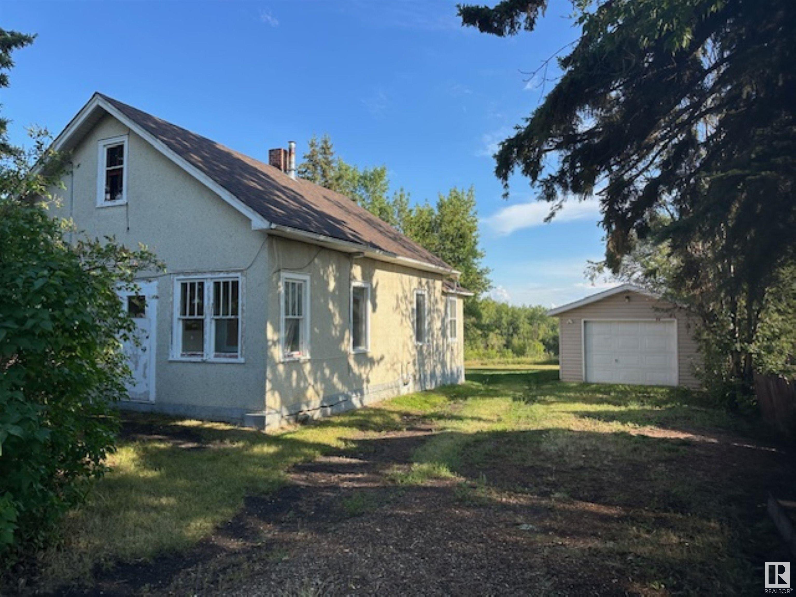 4711 51 Avenue, Waskatenau, Alberta, T0A 3P0
