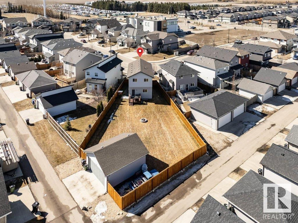 7208 Cardinal Way, Edmonton, Alberta, T6W 2Y5