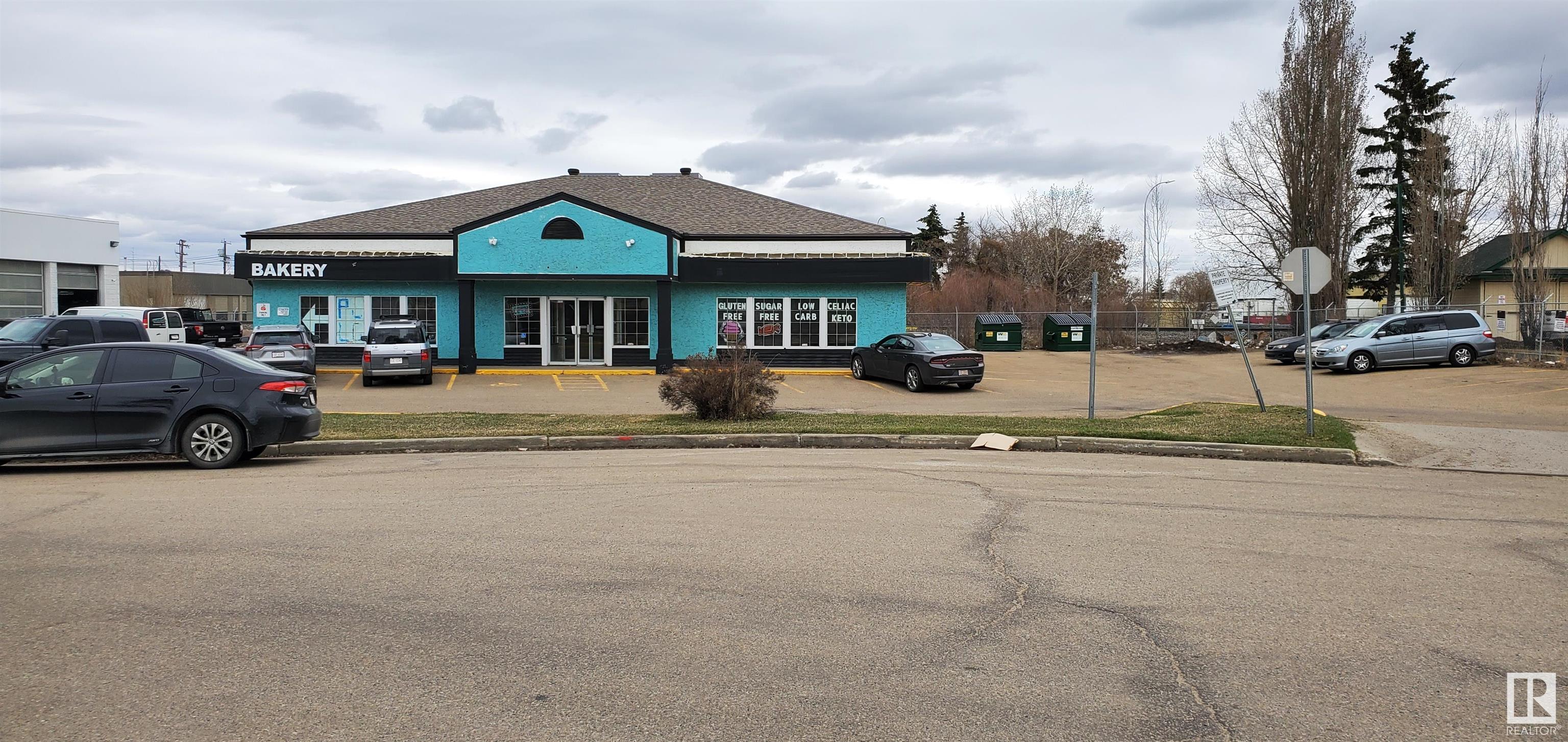 4503 Gateway Boulevard, Edmonton, Alberta, T6H 5C3