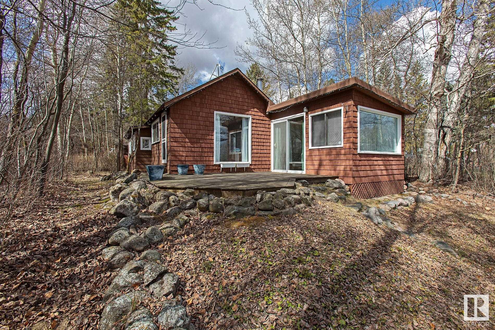 239 22106 South Cooking Lake Road, Rural Strathcona County, Alberta, T8E 1J1