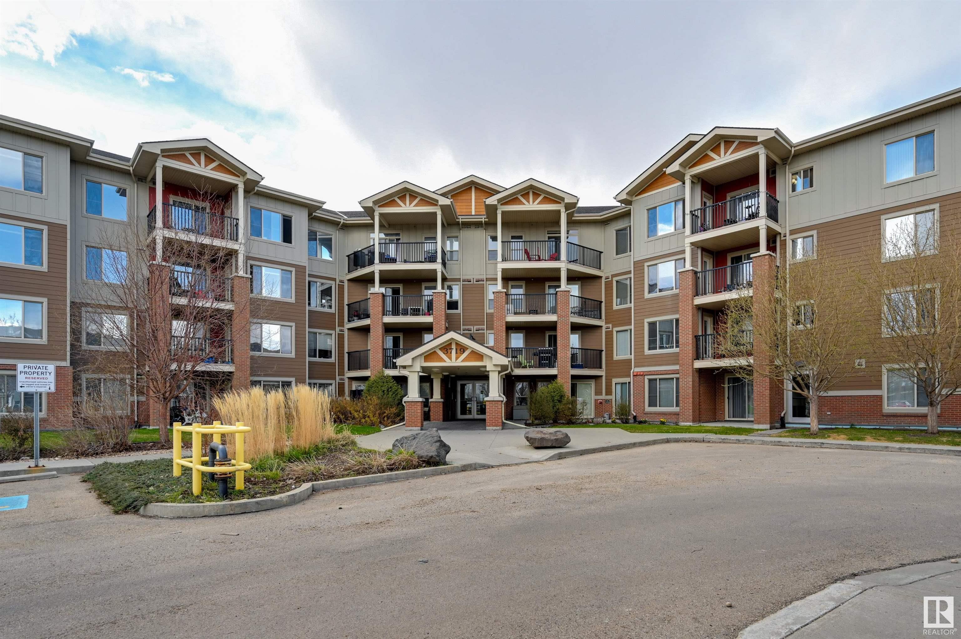 309 3719 Whitelaw Lane, Edmonton, Alberta, T6W 2C3