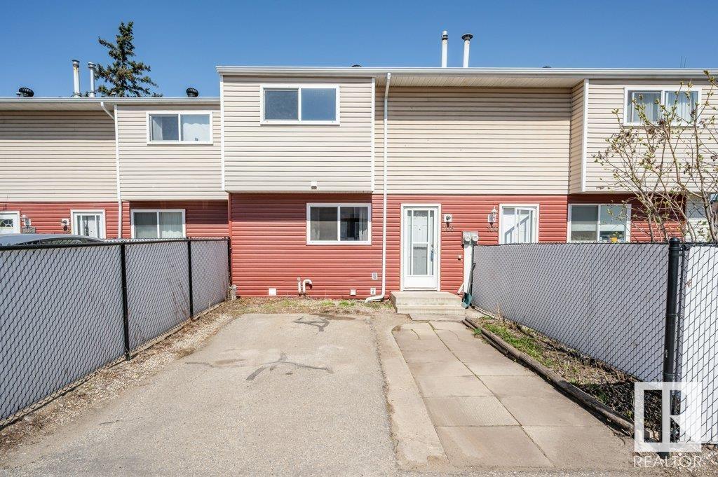 108 Habitat Nw, Edmonton, Alberta, T5A 2X7