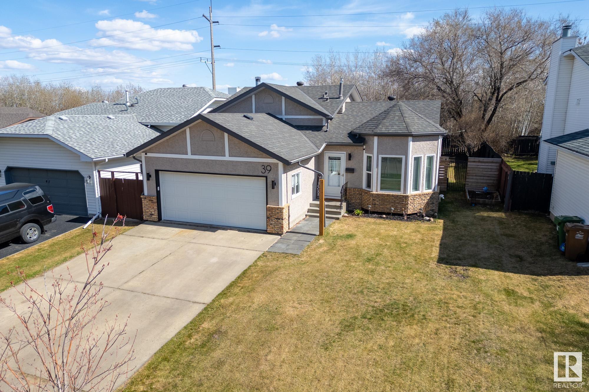 39 Alderwood Boulevard, St. Albert, Alberta, T8N 3M4