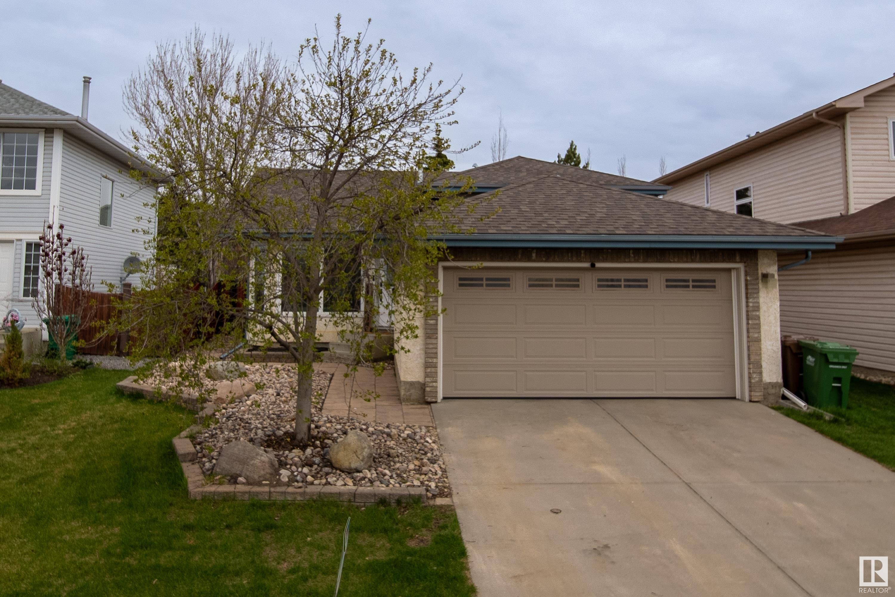 79 Deer Ridge Drive, St. Albert, Alberta, T8N 6A9