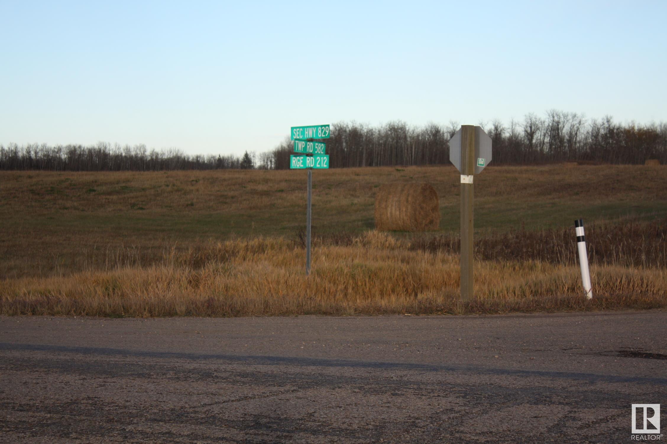 Twp 582 Secondary Hiway #829, Rural Thorhild County, Alberta, T0A 2V0
