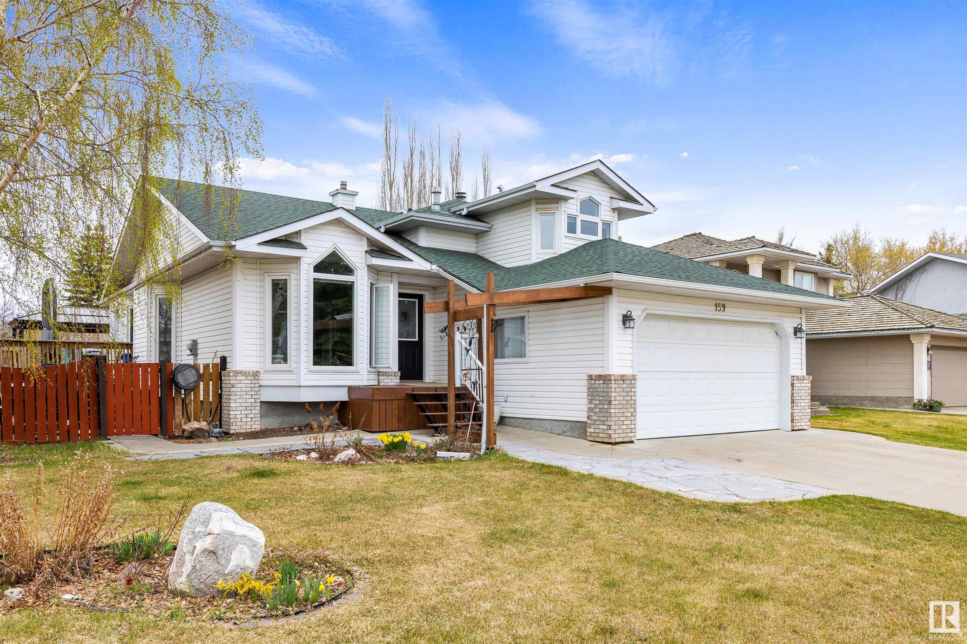 159 Dorchester Drive, St. Albert, Alberta, T8N 5R7