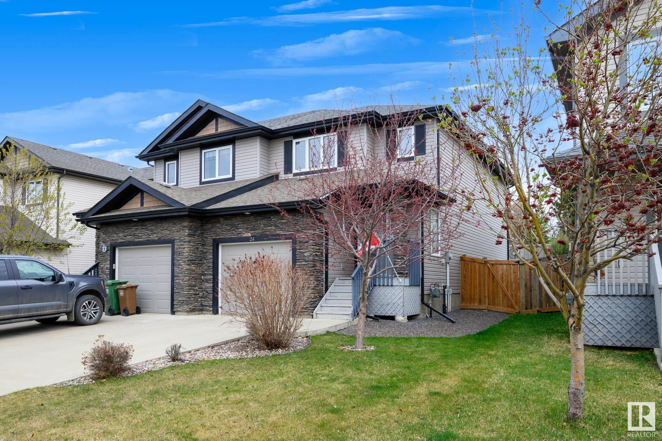 24 Royal Street, St. Albert, Alberta, T8N 7N9