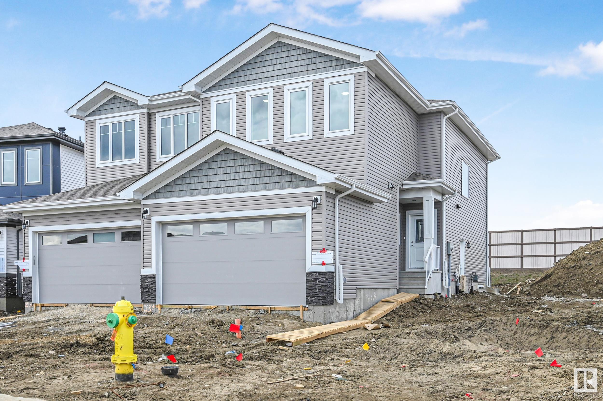 239 Savoy Crescent, Sherwood Park, Alberta, T8H 2Y4