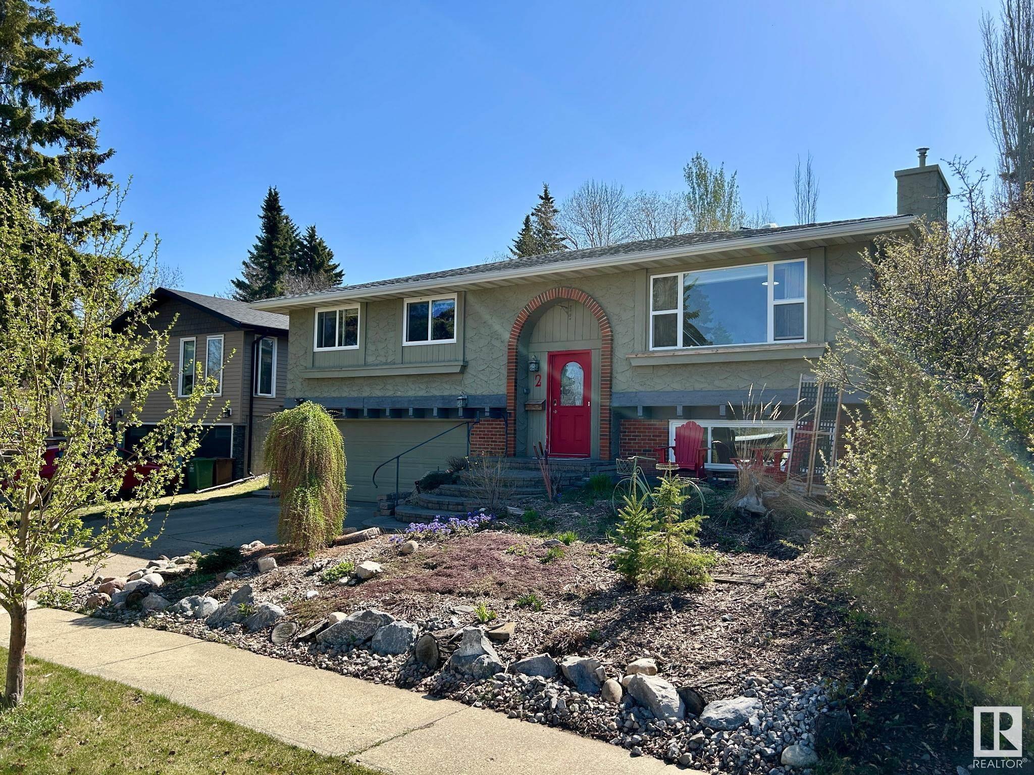 2 Banting Place, St. Albert, Alberta, T8N 2K1
