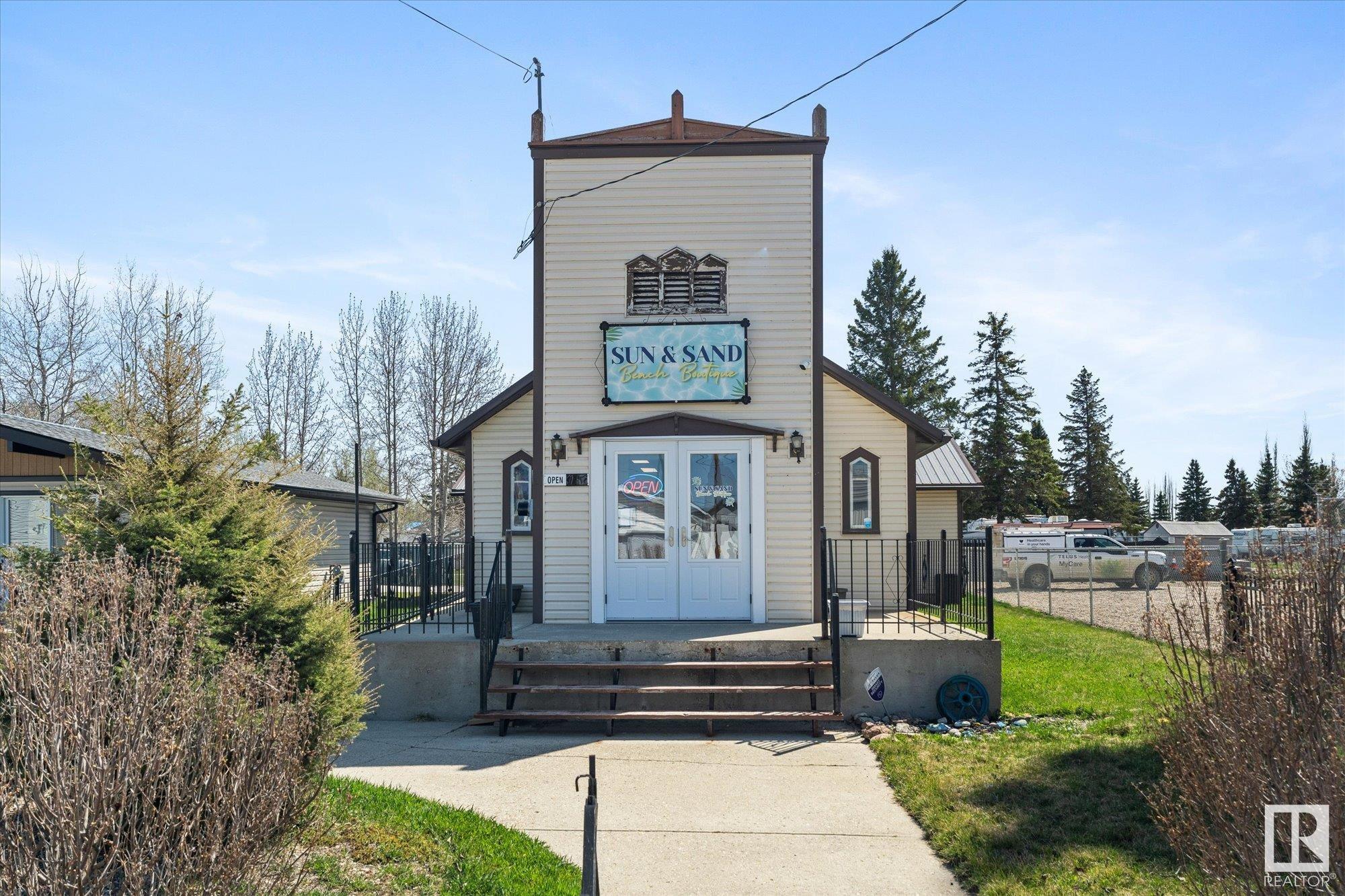 4823 50 Avenue, Rural Lac Ste. Anne County, Alberta, T0E 0A0