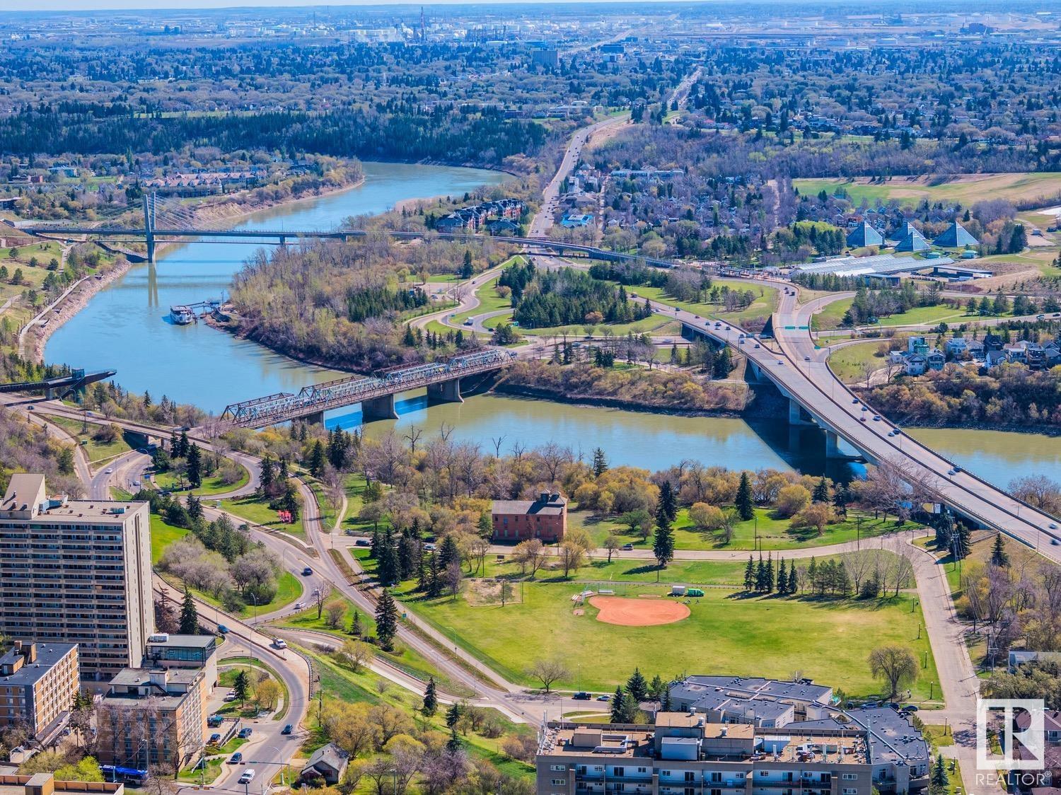 906 9819 104 Street Edmonton Alberta