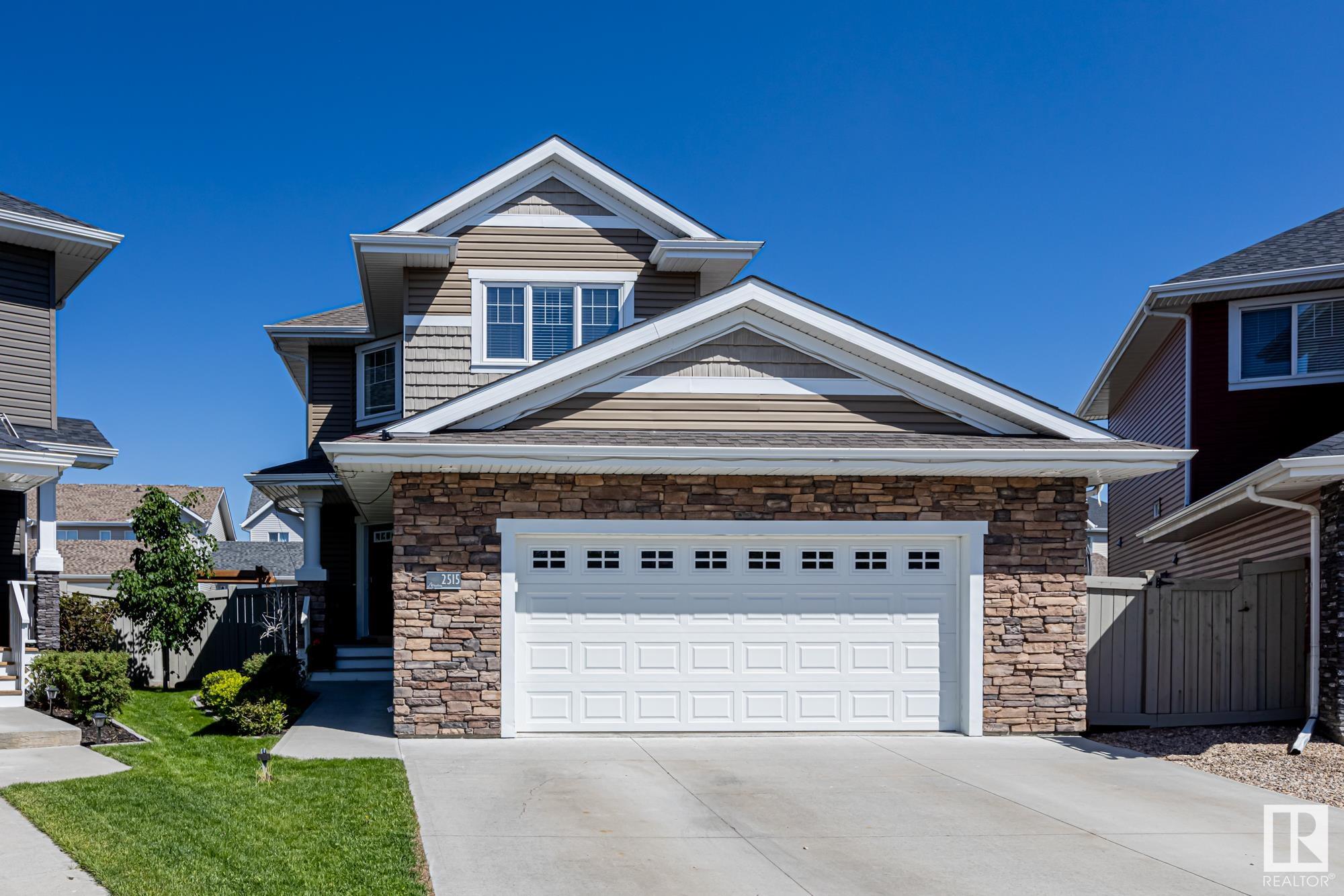 2515 Sparrow Court, Edmonton, Alberta, T5S 0G7