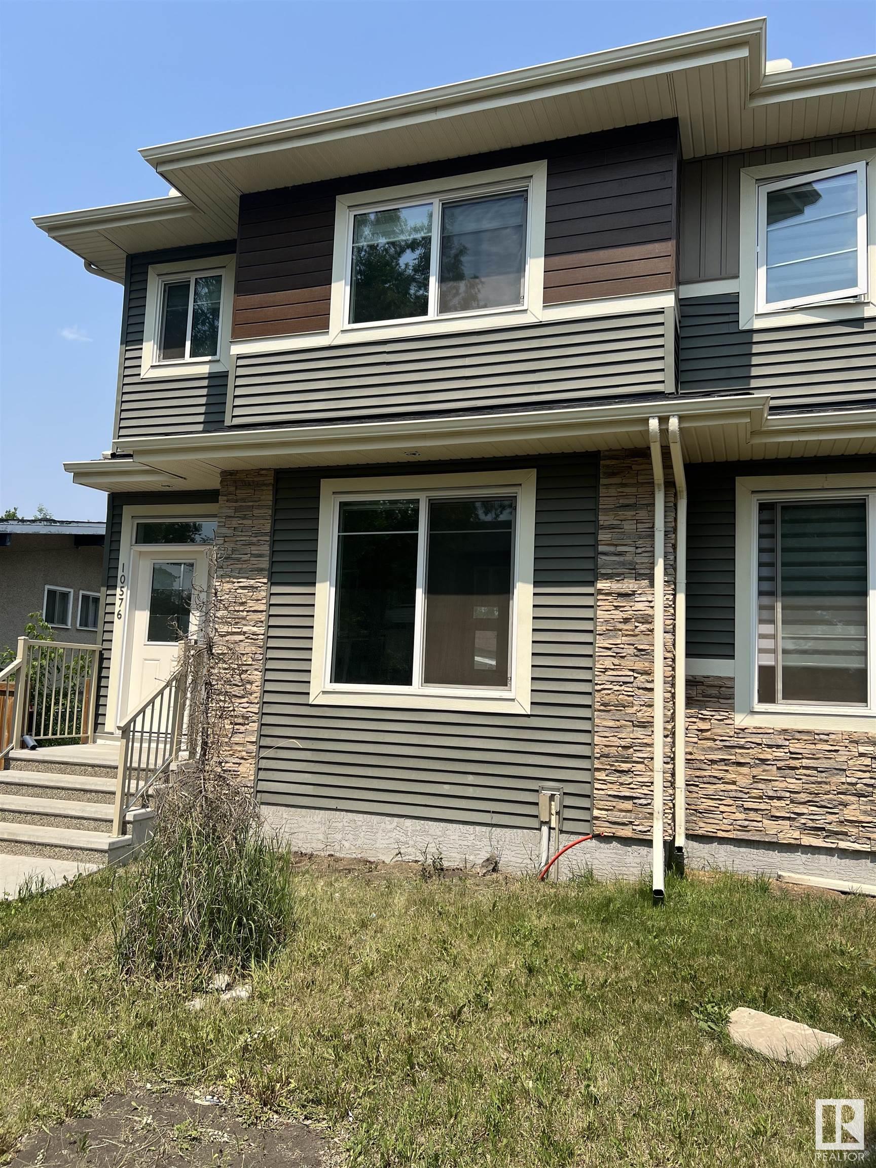 10576 62 Avenue Nw, Edmonton, Alberta, T6H 1M4