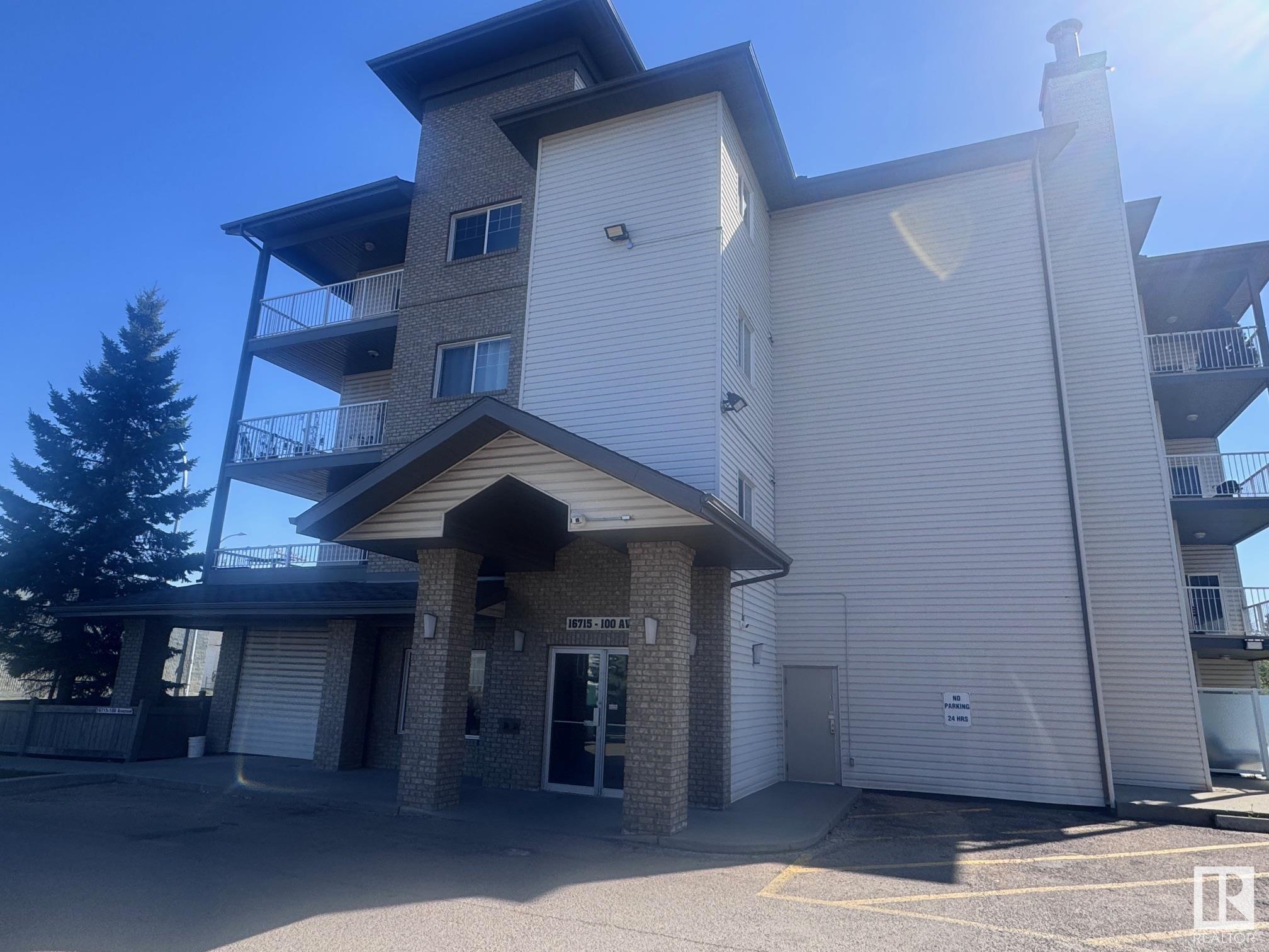 207 16715 100 Avenue, Edmonton, Alberta, T5P 4Z5