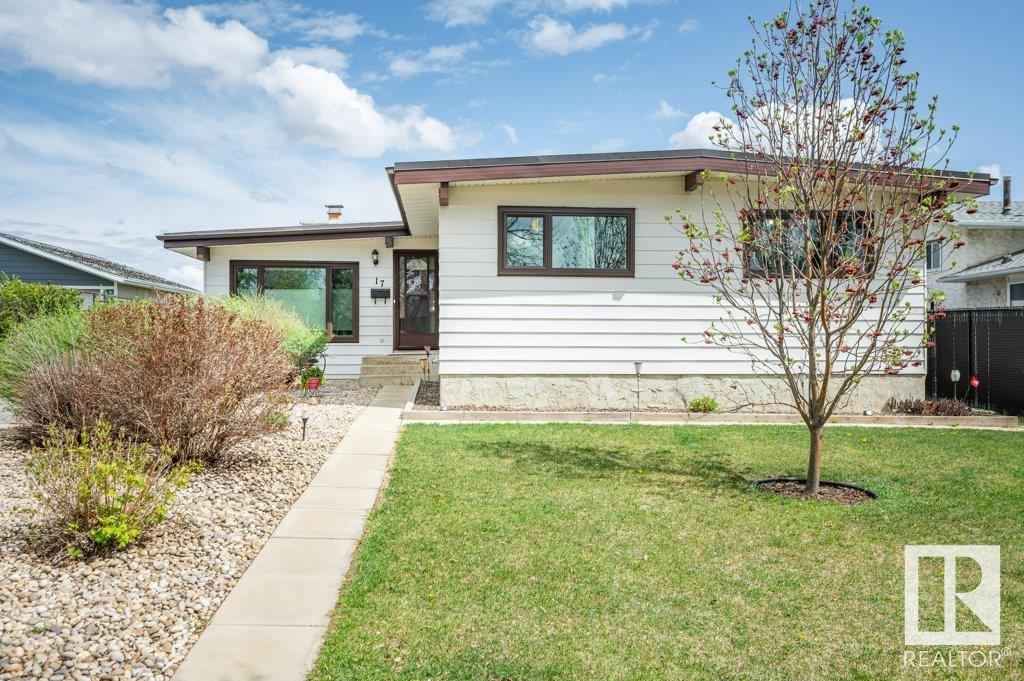 17 Marchand Place, St. Albert, Alberta, T8N 1L7