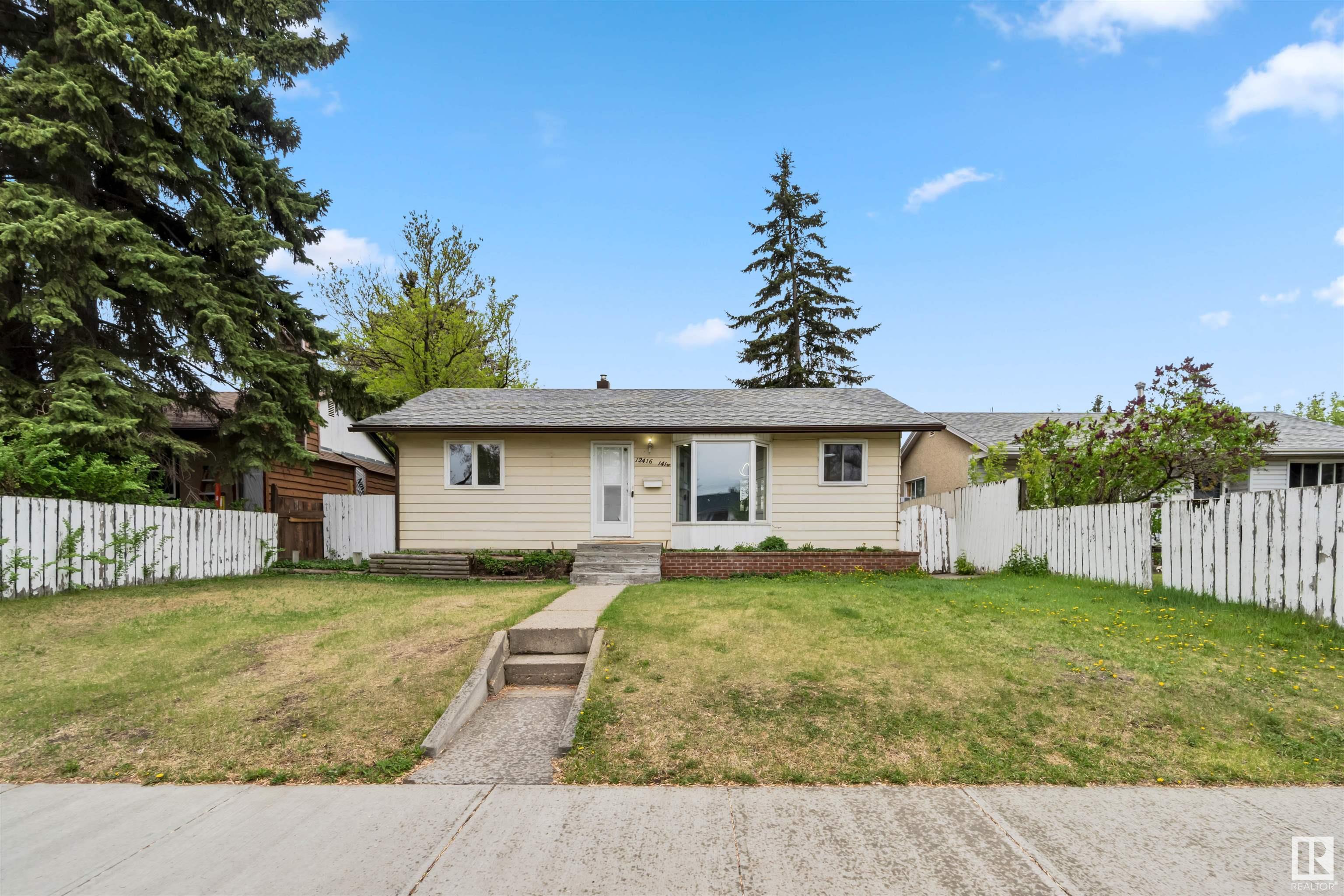 12416 141 Street, Edmonton, Alberta, T5L 2G5