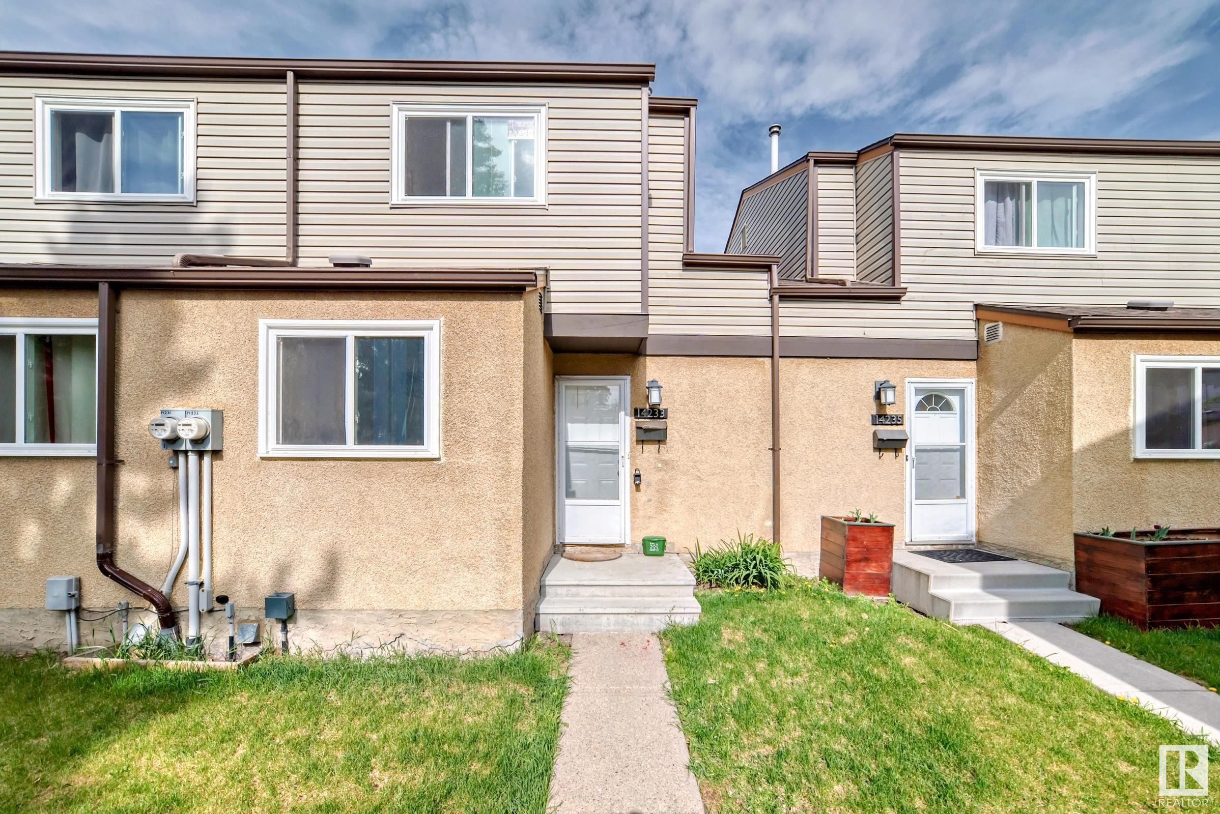 14233 23 Street, Edmonton, Alberta, T5Y 1E8