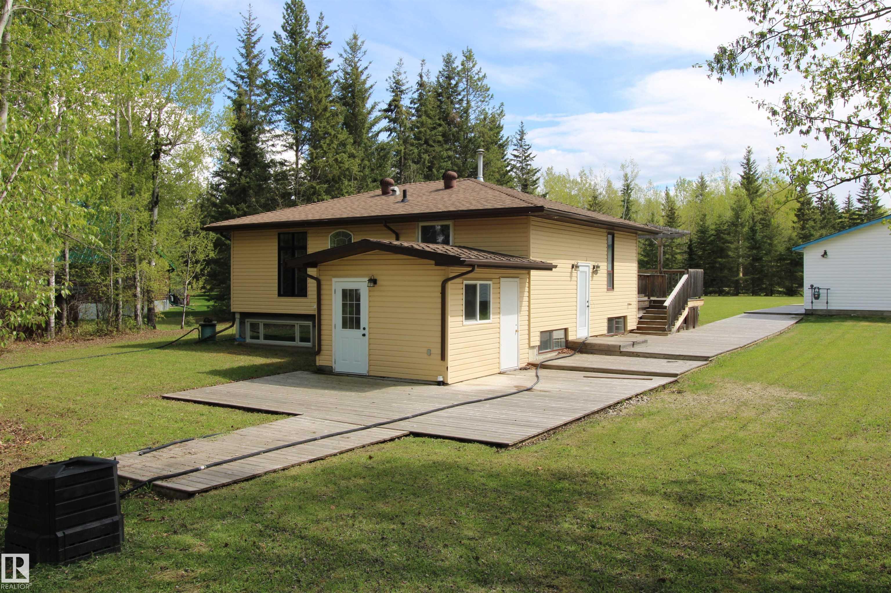 44 9002 Hwy 16, Rural Yellowhead, Alberta, T0E 2M0
