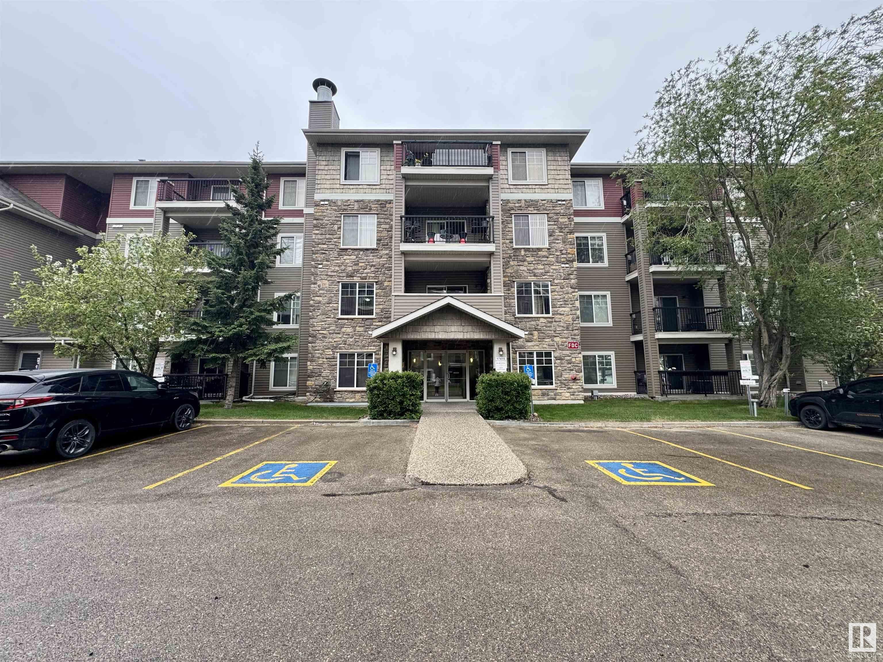122 17415 99 Avenue, Edmonton, Alberta, T5T 0W8