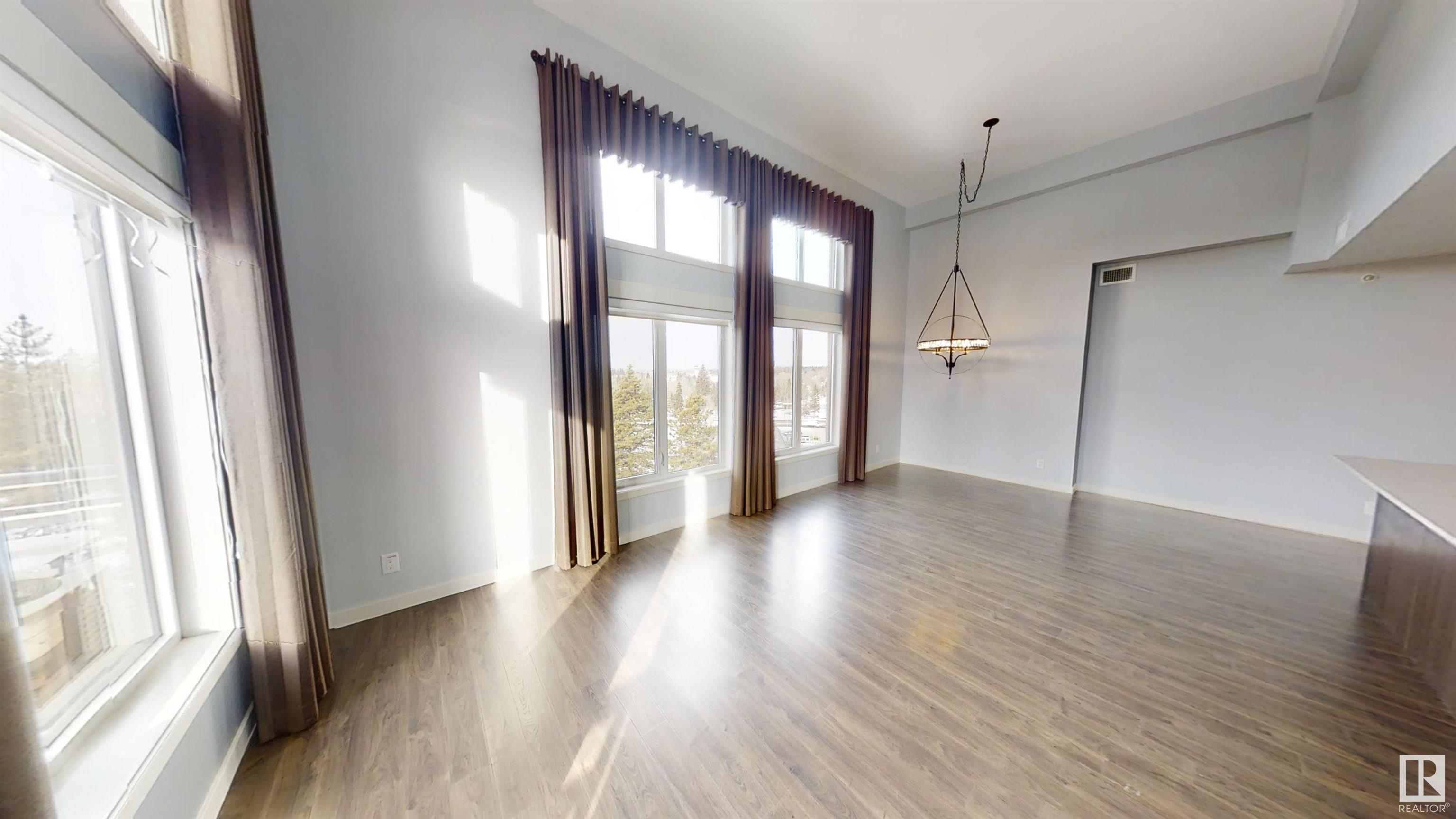 513 5 St Louis Street, St. Albert, Alberta, T8N 7T2