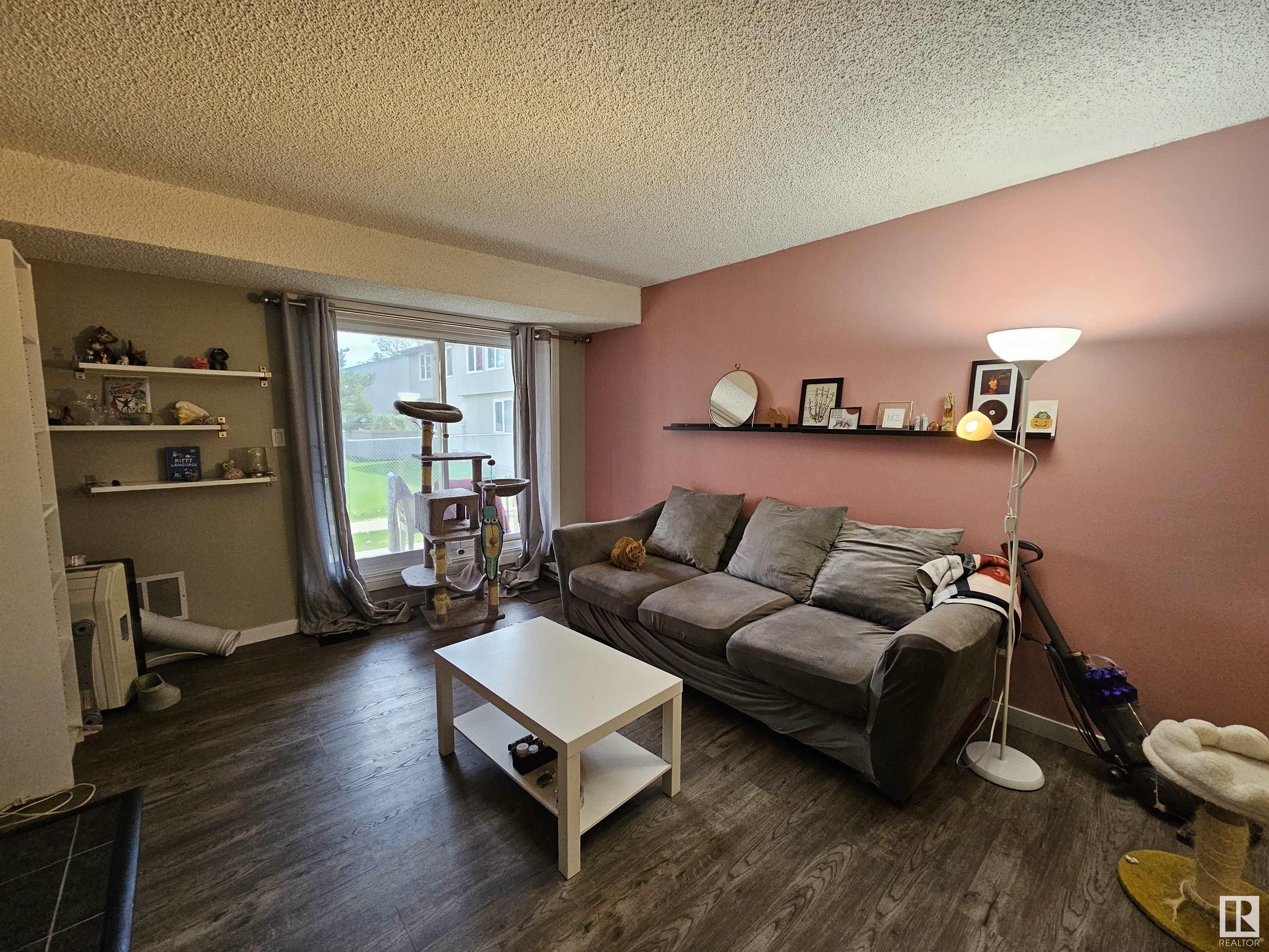 105 53 Akins Drive, St. Albert, Alberta, T8N 3M6