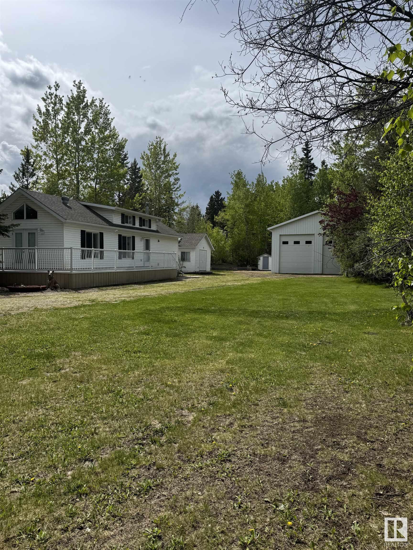 121 4418 Hwy 633, Rural Lac Ste. Anne County, Alberta, T0E 0L0