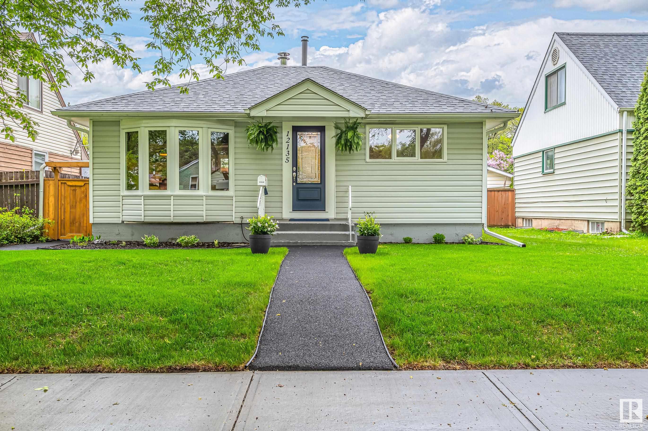 12135 60 Street, Edmonton, Alberta, T5W 3Z7
