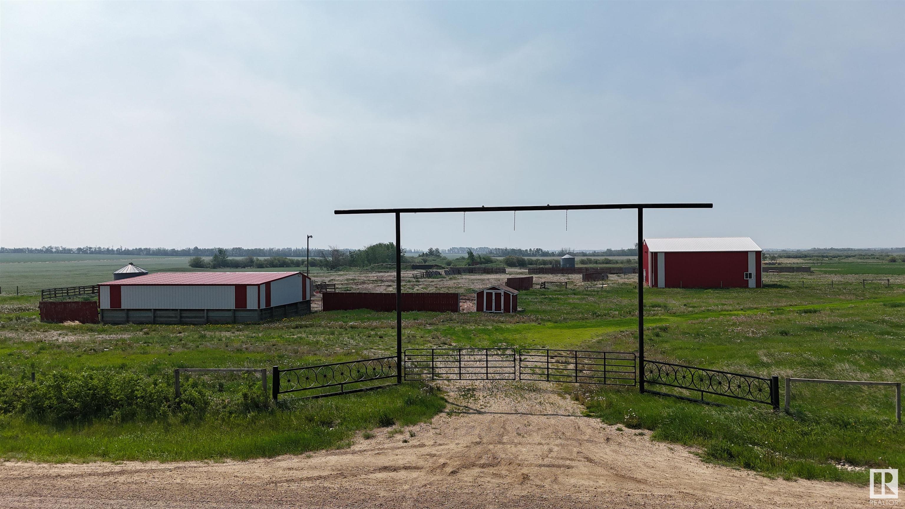 26409 Twp Rd 540, Rural Sturgeon County, Alberta, T8T 1K6