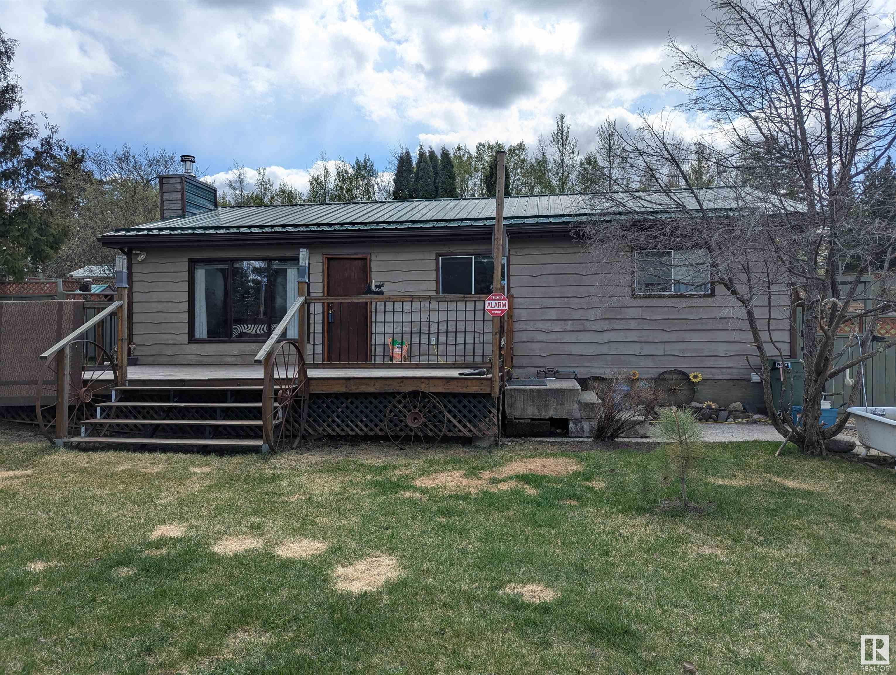 103 2120 Twp Road 565, Rural Lac Ste. Anne County, Alberta, T0E 1V0
