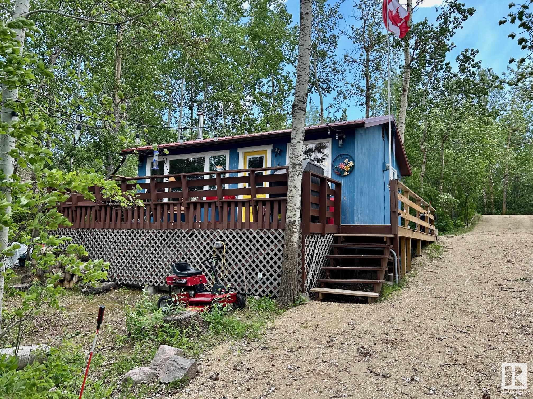 241 51268 Rge Road 204, Rural Strathcona County, Alberta, T8G 1E9
