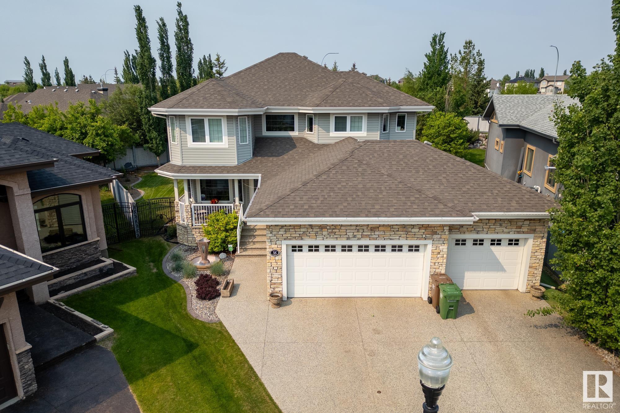 35 Loiselle Way, St. Albert, Alberta, T8N 3C4