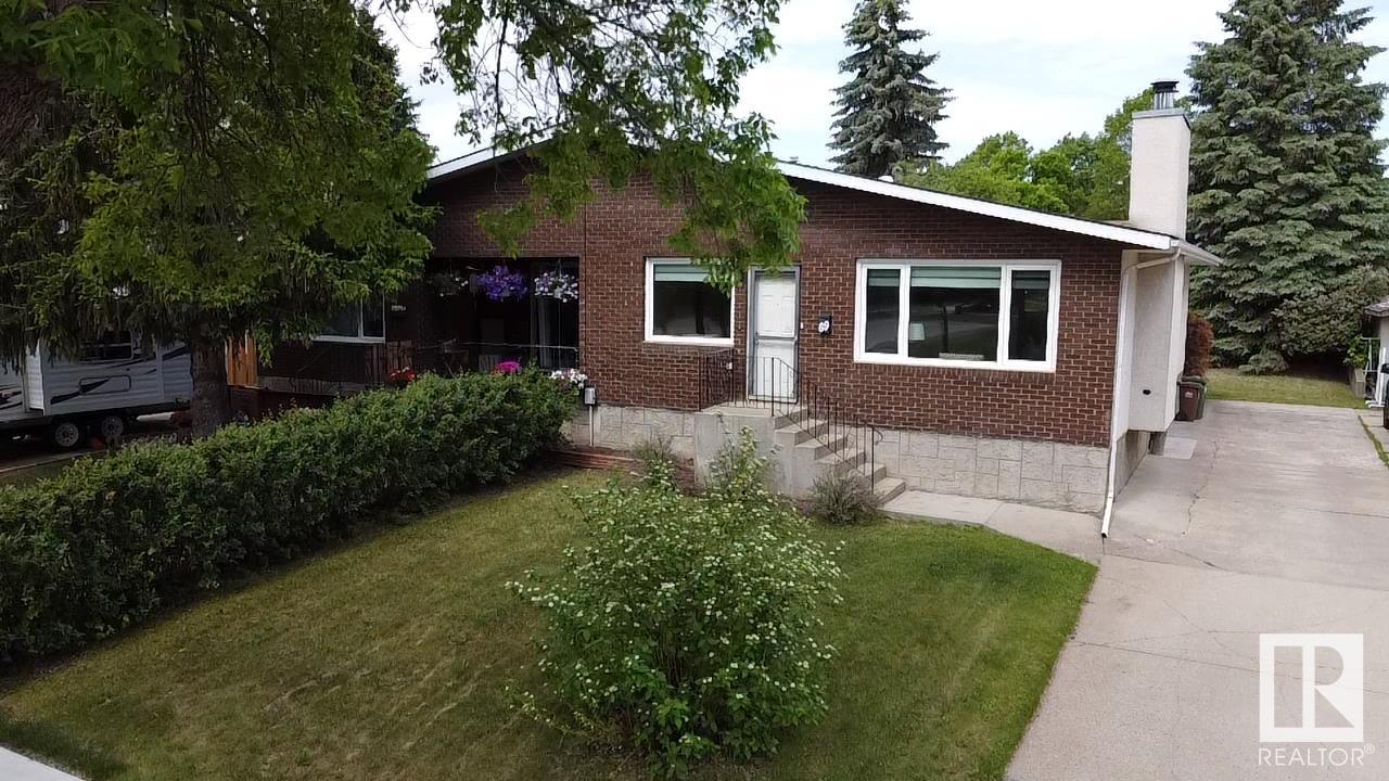 69 Attwood Drive, St. Albert, Alberta, T8N 2Z6