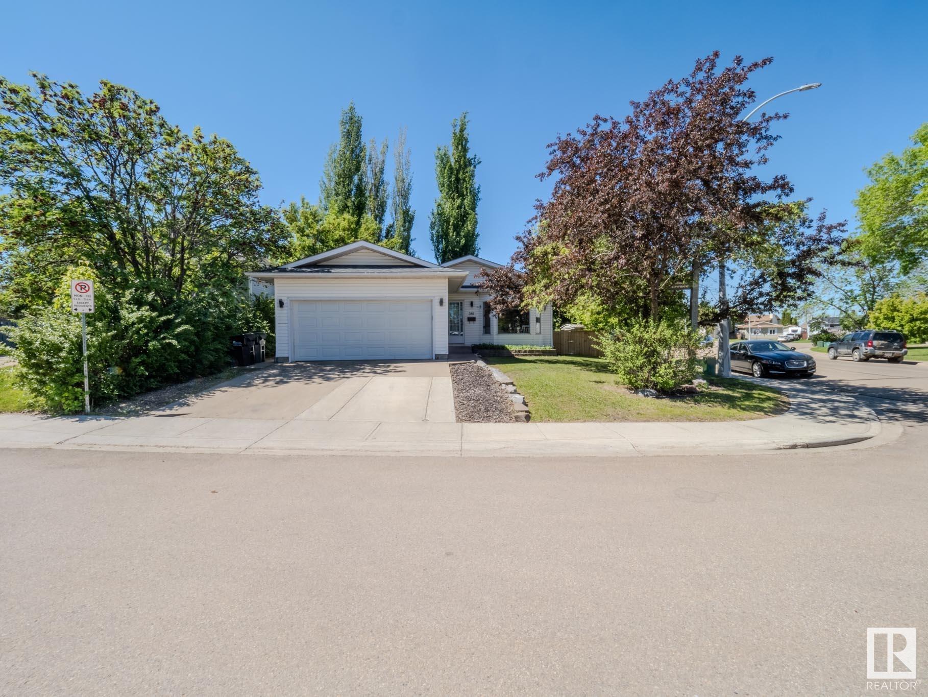 381 Village Terrace, Sherwood Park, Alberta, T8A 4V9