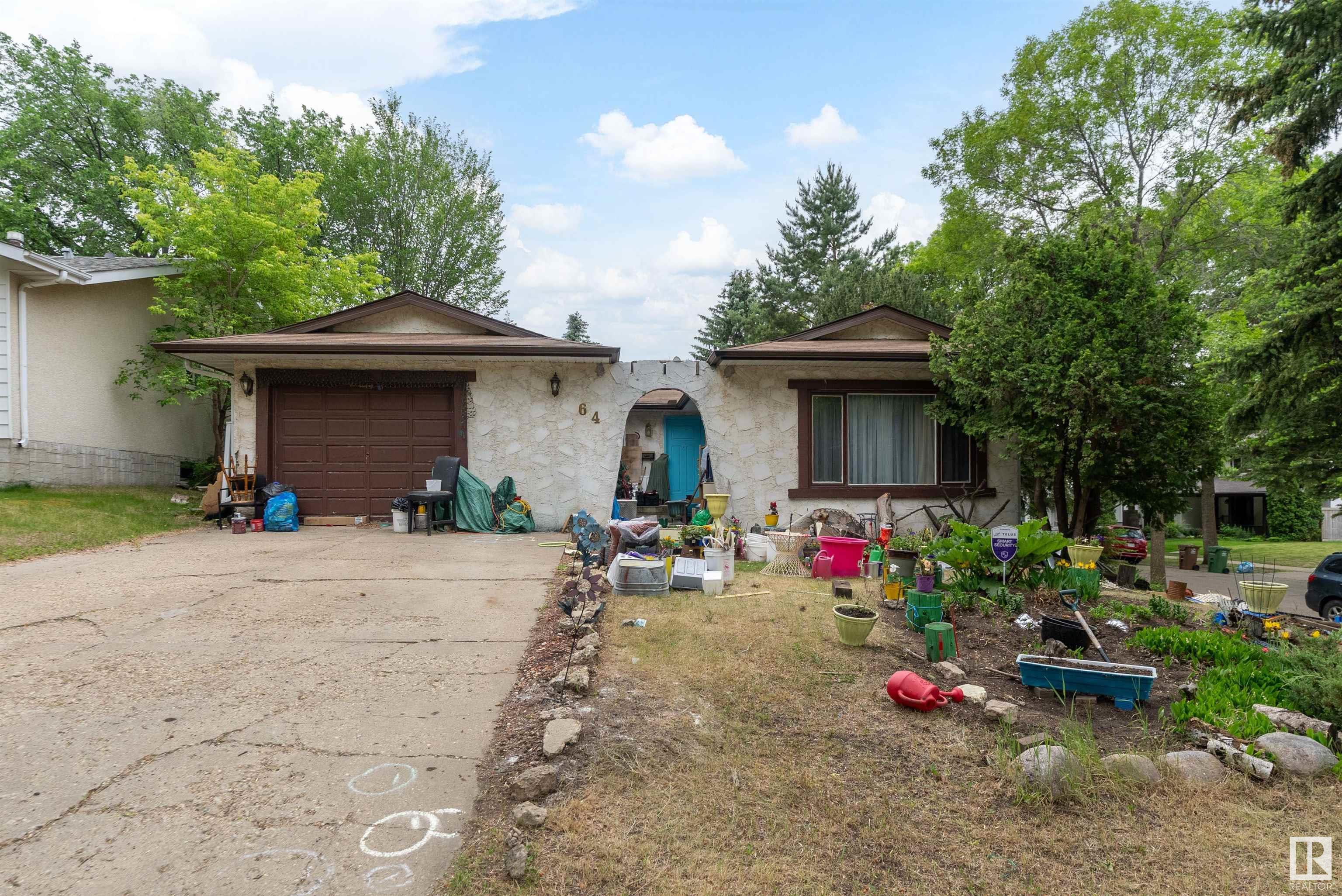 64 Burnham Avenue, St. Albert, Alberta, T8N 0A7