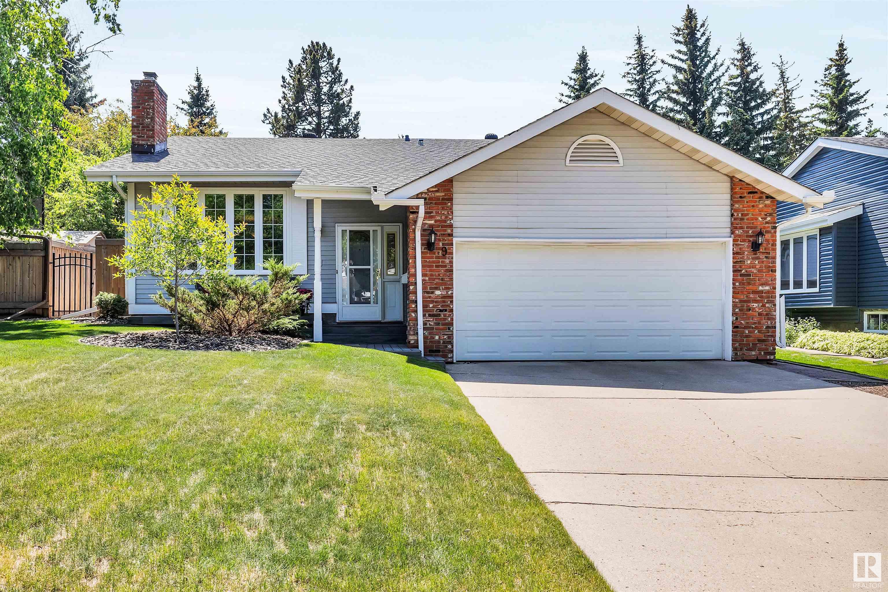 9 Wedgewood Place, St. Albert, Alberta, T8N 3H7