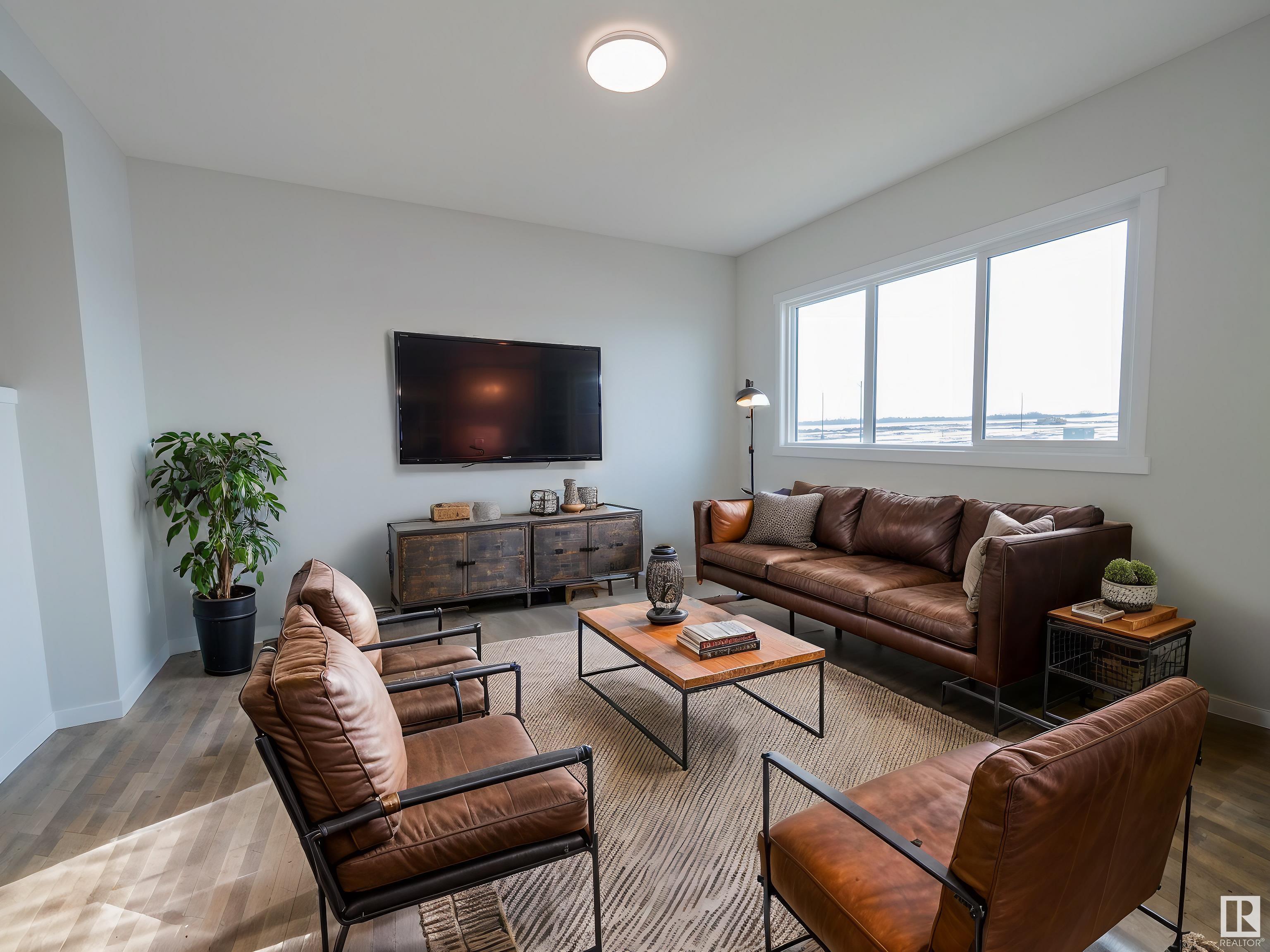 19 Redpoll Wynd, St. Albert, Alberta, T8N 8C7