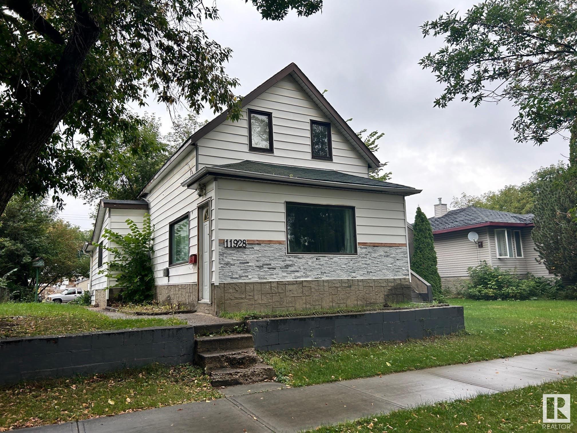 11928 68 Street Edmonton Alberta