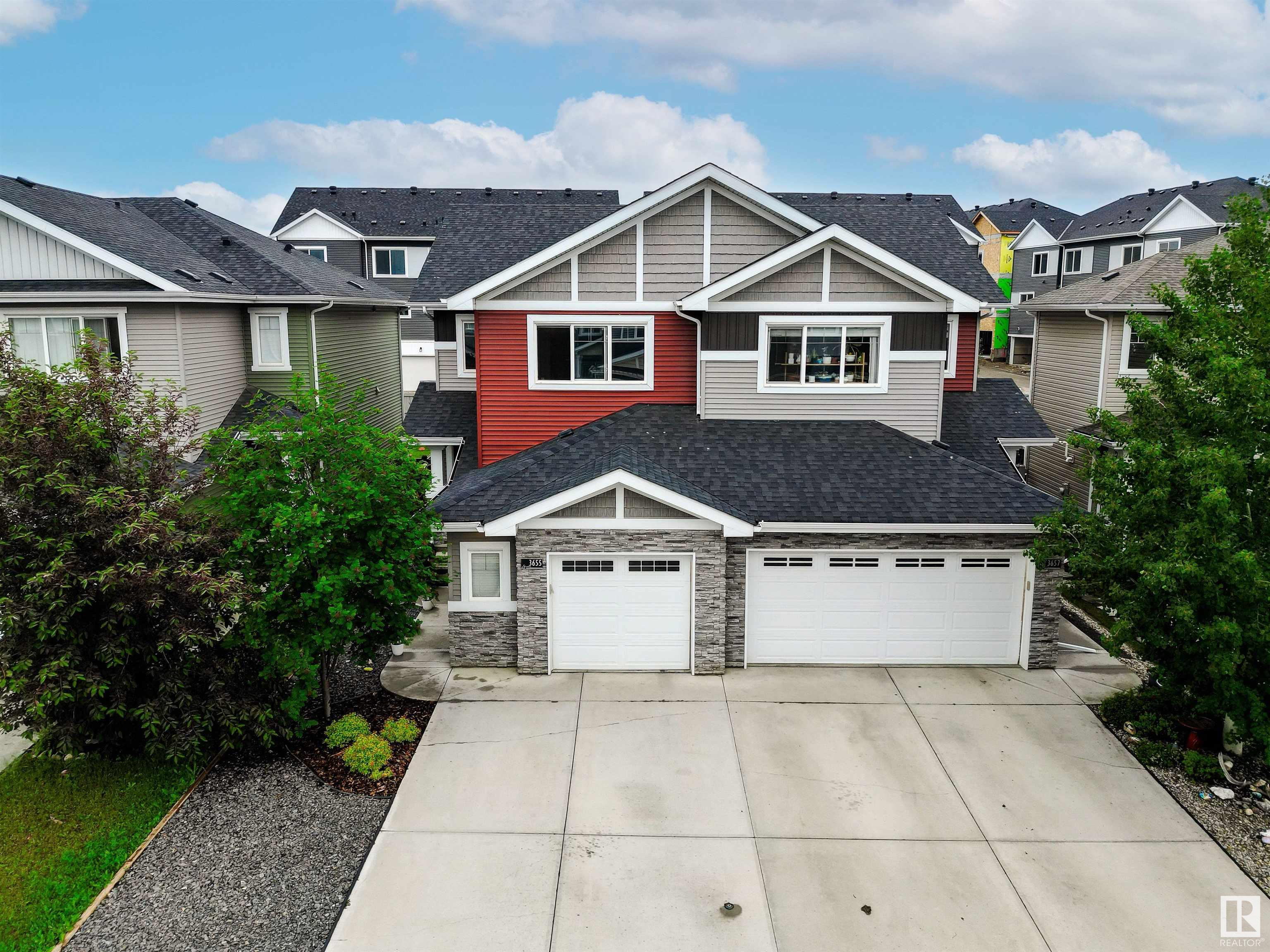 3655 Hummingbird Way, Edmonton, Alberta, T5S 0K7