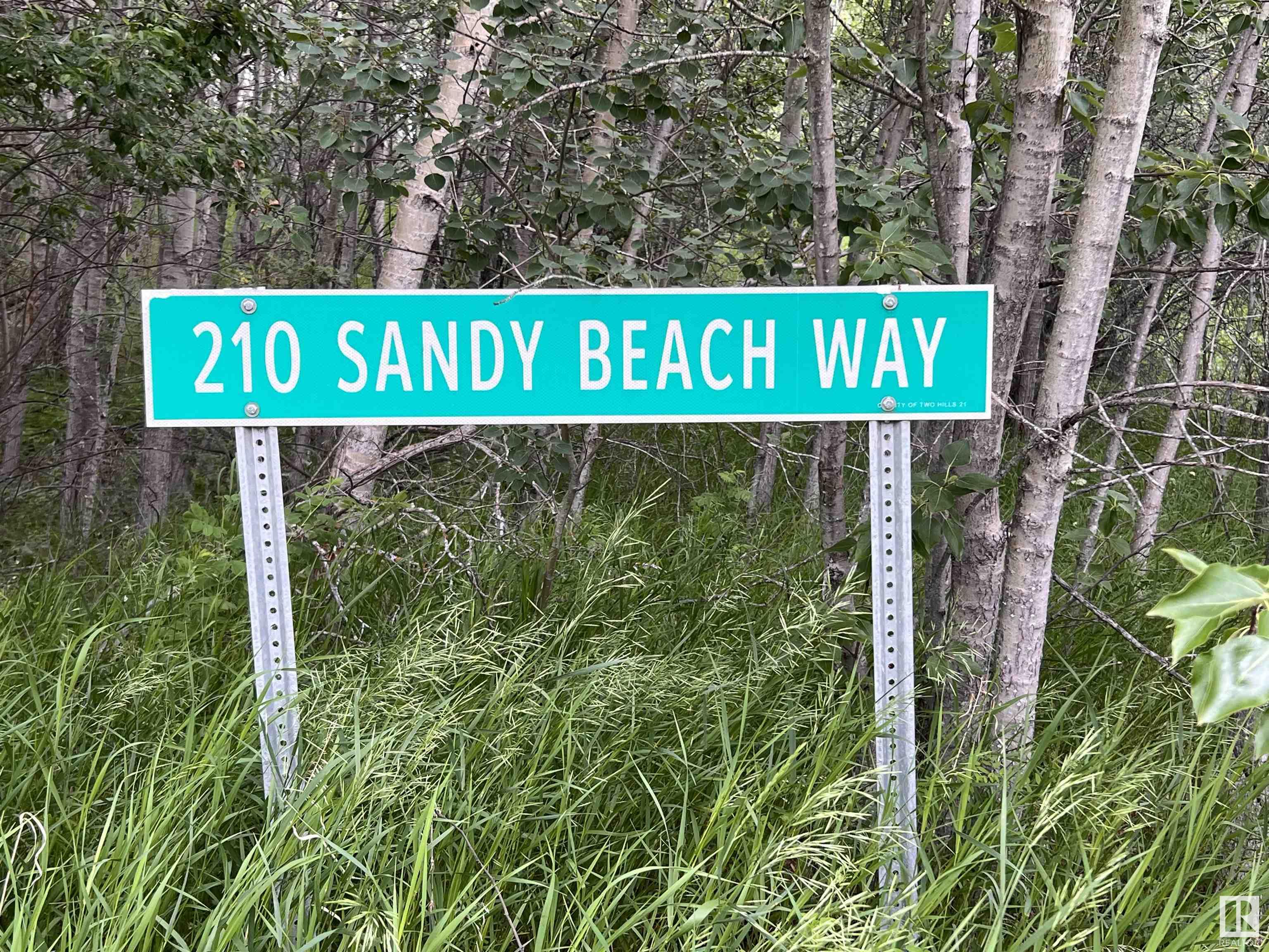 210 Sandy Beach Way, Rural Two Hills County, Alberta, T0B 4K0