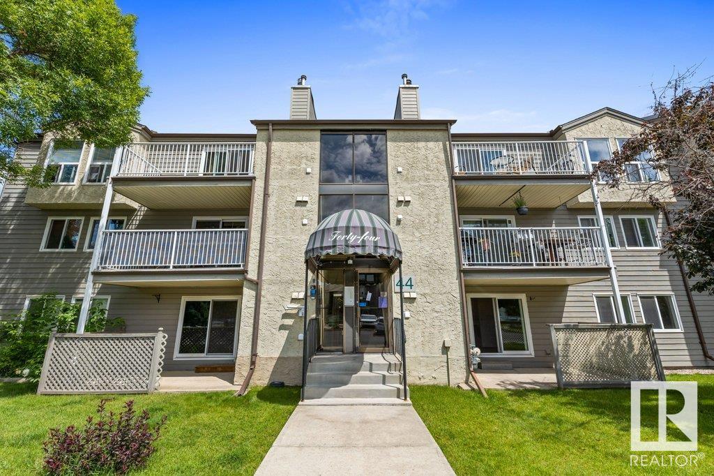 104 44 Alpine Place, St. Albert, Alberta, T8N 3Y2