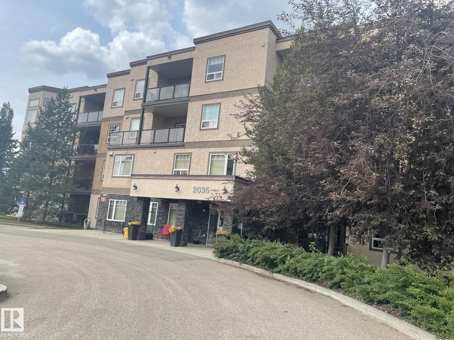 105 2035 Grantham Court, Edmonton, Alberta, T5T 3X4